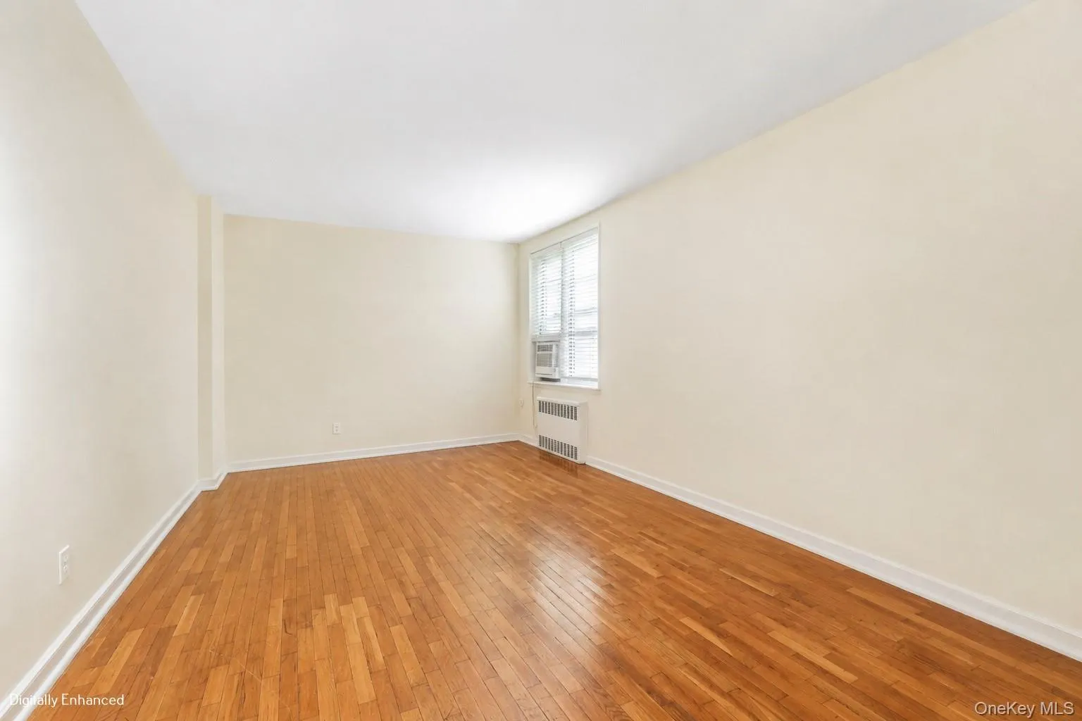2270 Plumb 1st Street, New York, NY, 2 Bedrooms Bedrooms, 4 Rooms Rooms,1 BathroomBathrooms,Residential,For Rent,Plumb 1st,0,1028320 2270 Plumb 1st Street, New York, NY, 2 Bedrooms Bedrooms, 4 Rooms Rooms,1 BathroomBathrooms,Residential,For Rent,Plumb 1st,0,1028320