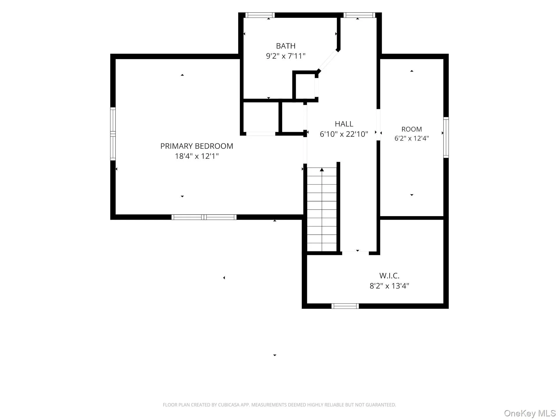Estimated floor plan done by photographer. Estimated floor plan done by photographer.
