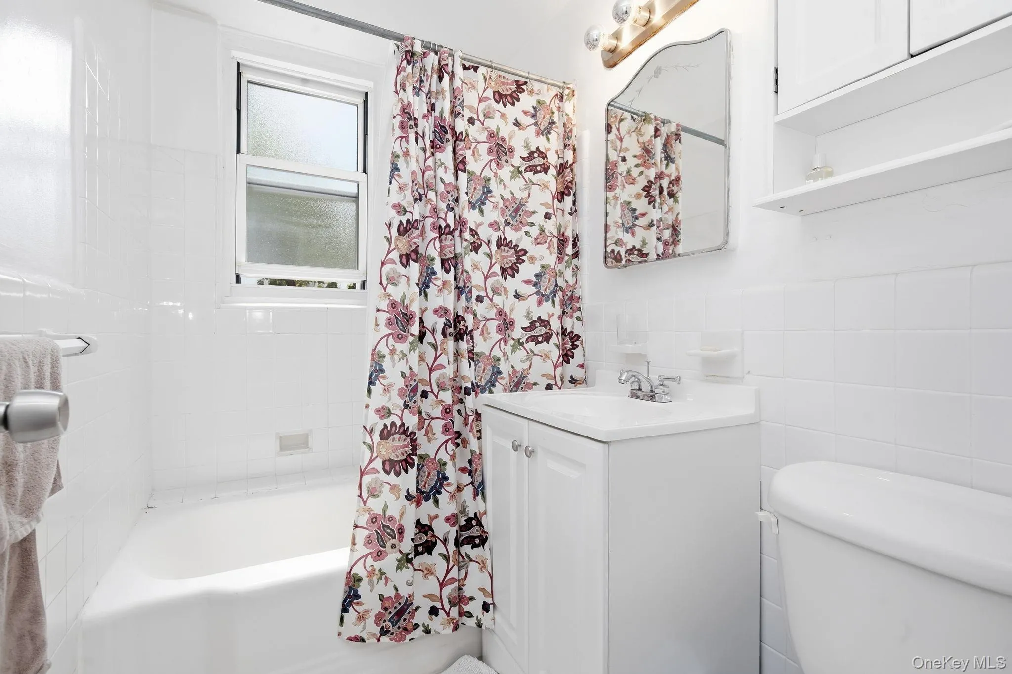 Full Bathroom Full Bathroom
