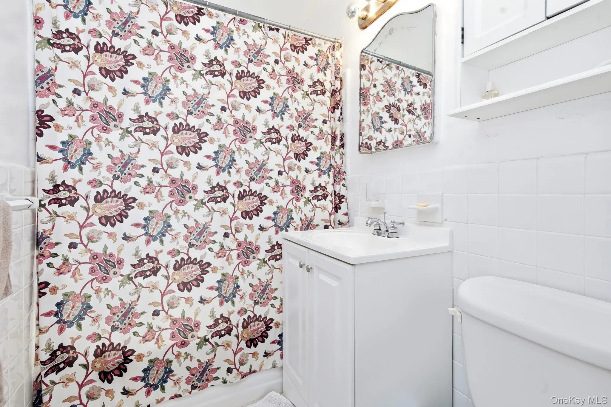 Full Bathroom Full Bathroom