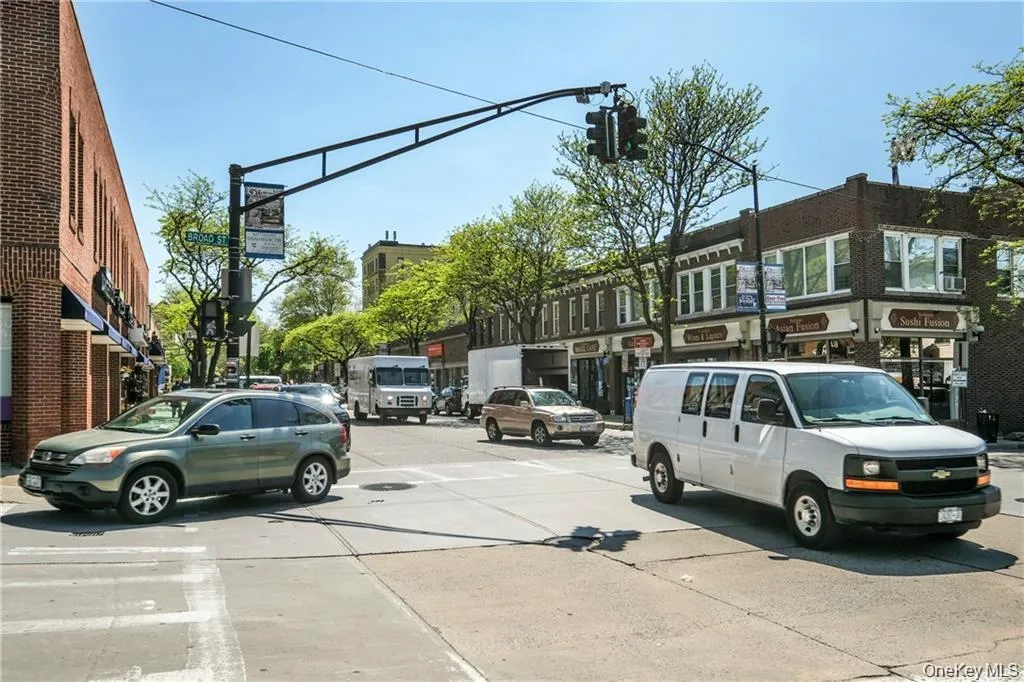 290 Collins Ave, Mount Vernon, NY, 1 Bedroom Bedrooms, 5 Rooms Rooms,1 BathroomBathrooms,Residential,For Rent,Collins Ave,0,1028331 290 Collins Ave, Mount Vernon, NY, 1 Bedroom Bedrooms, 5 Rooms Rooms,1 BathroomBathrooms,Residential,For Rent,Collins Ave,0,1028331