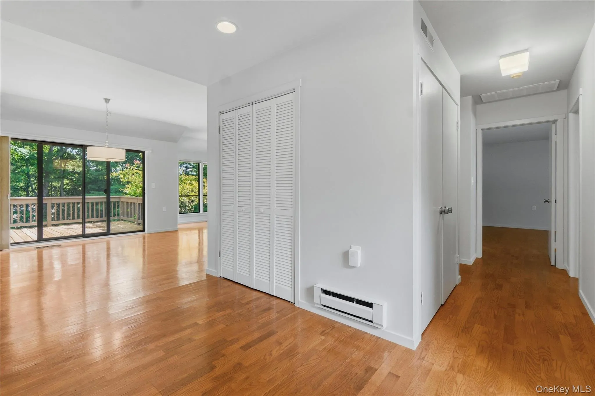 371 Heritage Hills, Somers, NY, 2 Bedrooms Bedrooms, 5 Rooms Rooms,2 BathroomsBathrooms,Residential,For Rent,Heritage,0,1028332 371 Heritage Hills, Somers, NY, 2 Bedrooms Bedrooms, 5 Rooms Rooms,2 BathroomsBathrooms,Residential,For Rent,Heritage,0,1028332