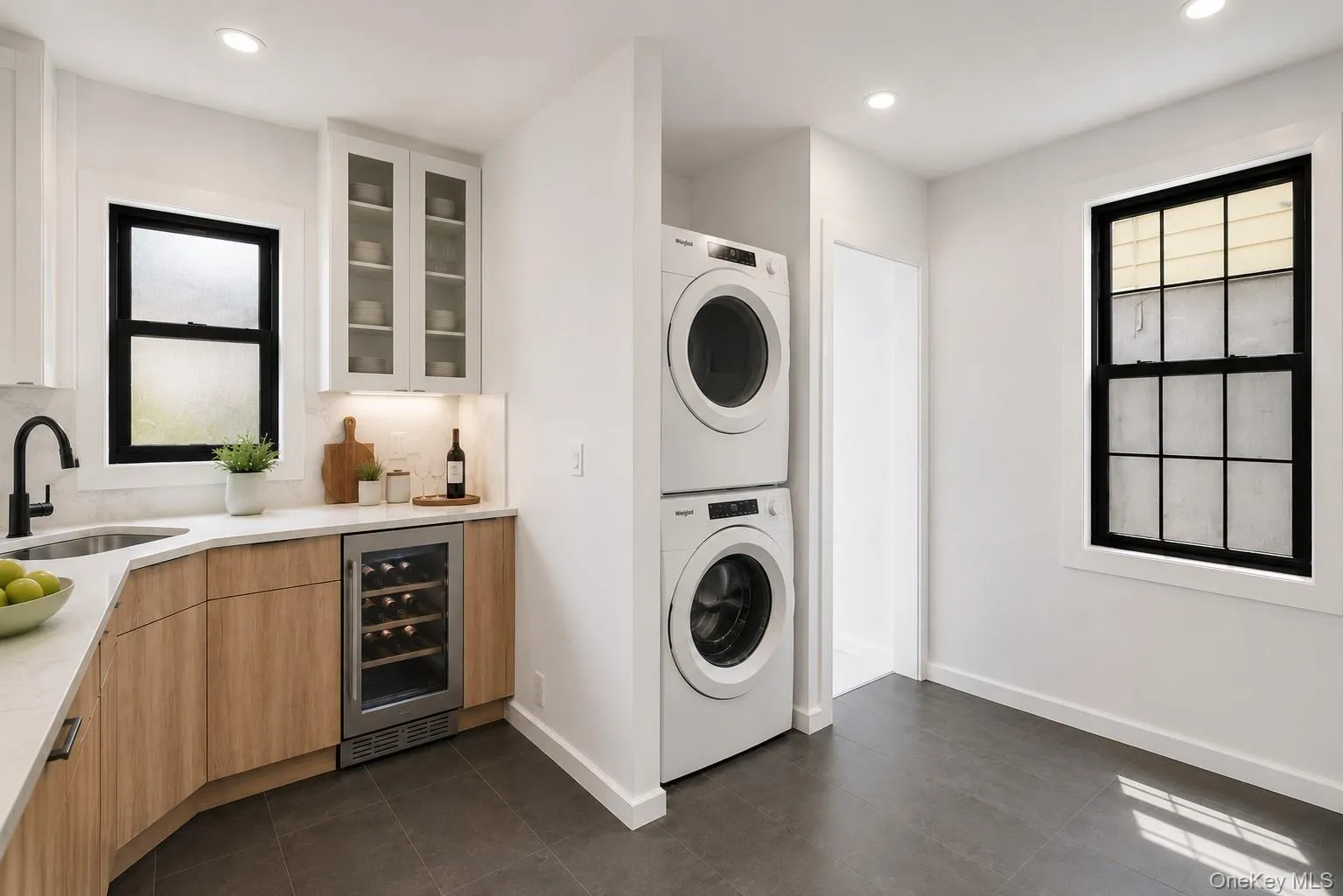 903 45th Street, New York, NY, 3 Bedrooms Bedrooms, 7 Rooms Rooms,2 BathroomsBathrooms,Residential,For Rent,45th,0,1028333 903 45th Street, New York, NY, 3 Bedrooms Bedrooms, 7 Rooms Rooms,2 BathroomsBathrooms,Residential,For Rent,45th,0,1028333