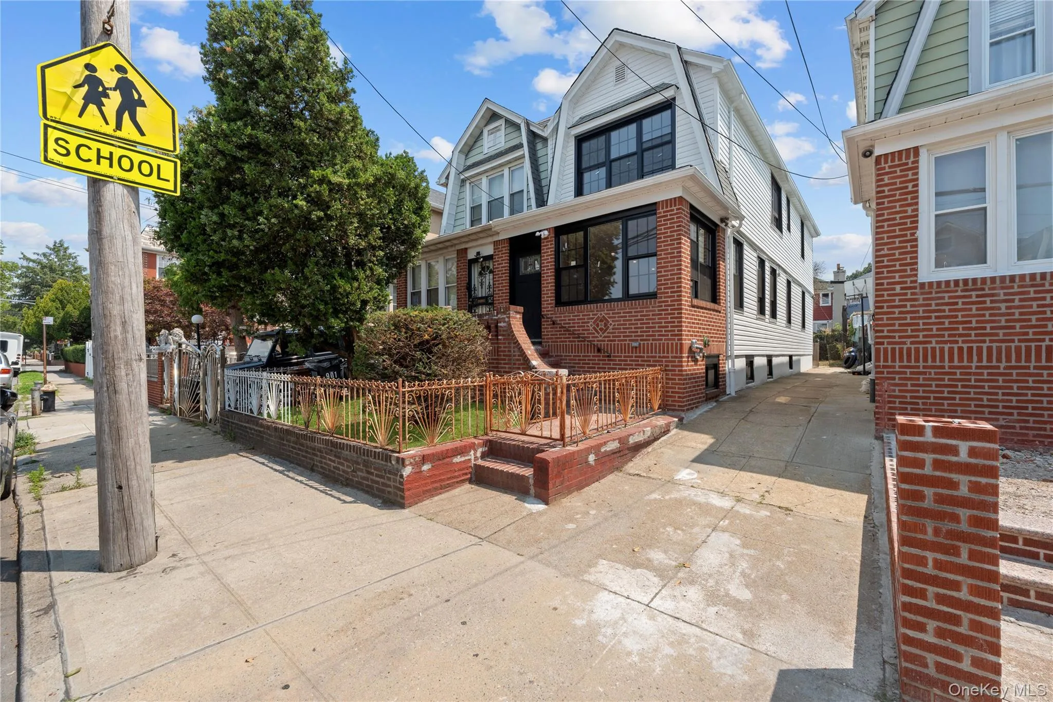 903 45th Street, New York, NY, 3 Bedrooms Bedrooms, 7 Rooms Rooms,2 BathroomsBathrooms,Residential,For Rent,45th,0,1028333 903 45th Street, New York, NY, 3 Bedrooms Bedrooms, 7 Rooms Rooms,2 BathroomsBathrooms,Residential,For Rent,45th,0,1028333
