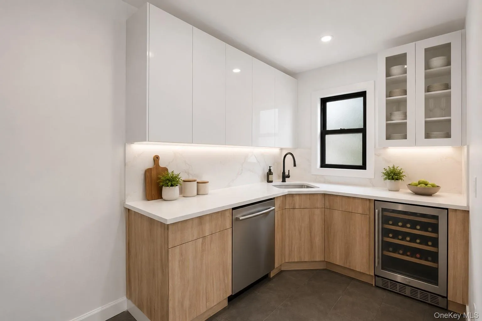 903 45th Street, New York, NY, 3 Bedrooms Bedrooms, 7 Rooms Rooms,2 BathroomsBathrooms,Residential,For Rent,45th,0,1028333 903 45th Street, New York, NY, 3 Bedrooms Bedrooms, 7 Rooms Rooms,2 BathroomsBathrooms,Residential,For Rent,45th,0,1028333