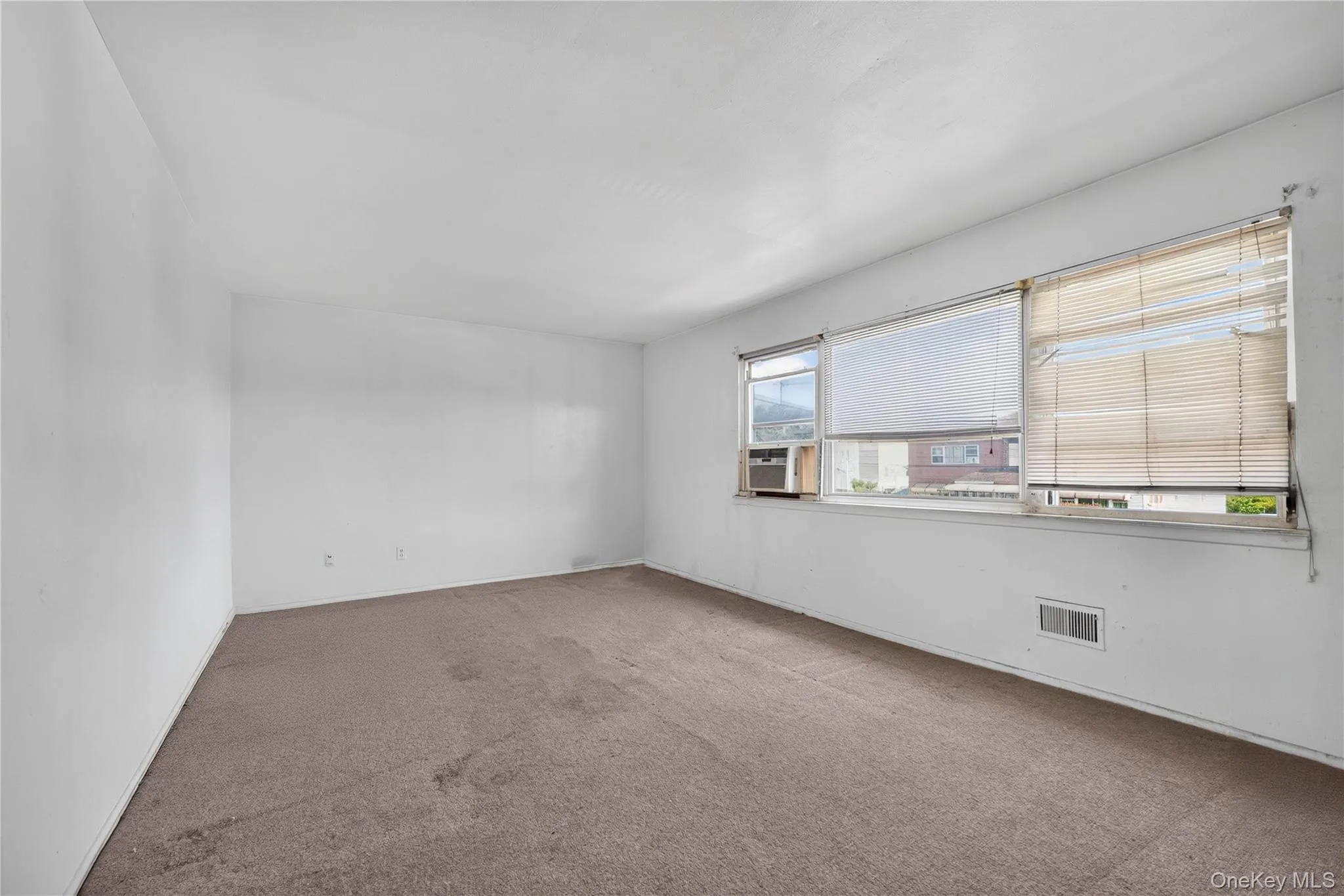 14019 Sutter Avenue, New York, NY, 4 Bedrooms Bedrooms, 8 Rooms Rooms,3 BathroomsBathrooms,Residential,For Rent,Sutter,0,1028336 14019 Sutter Avenue, New York, NY, 4 Bedrooms Bedrooms, 8 Rooms Rooms,3 BathroomsBathrooms,Residential,For Rent,Sutter,0,1028336