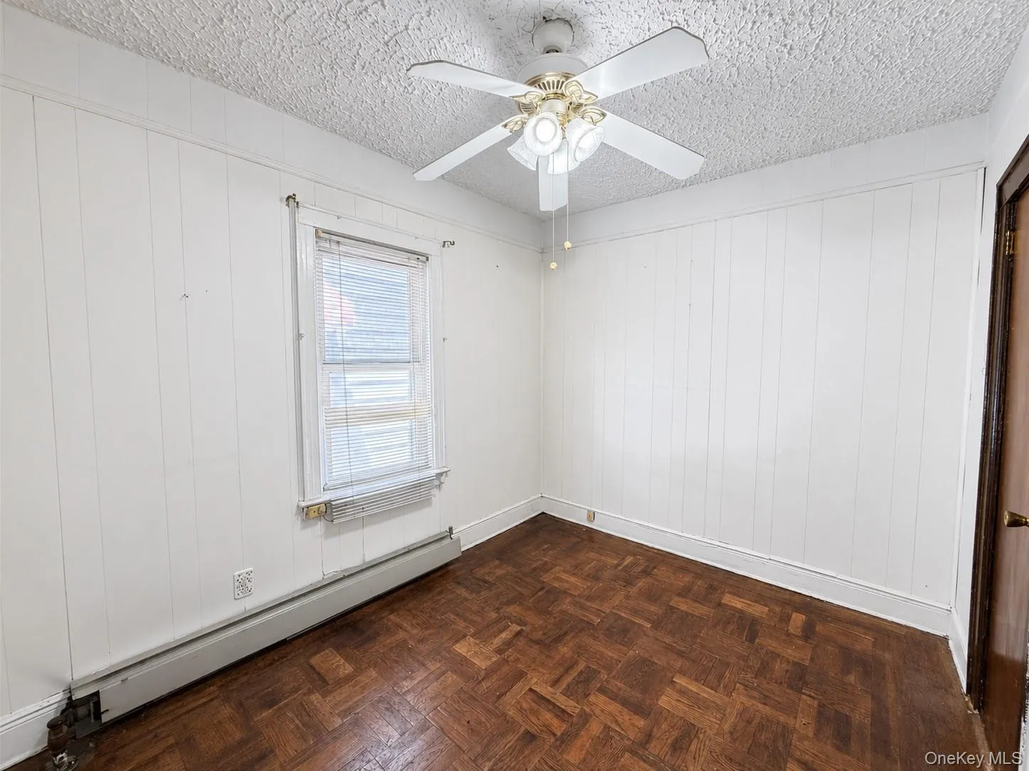 4220 Boyd Avenue, New York, NY, 3 Bedrooms Bedrooms, 8 Rooms Rooms,2 BathroomsBathrooms,Residential,For Rent,Boyd,0,1028339 4220 Boyd Avenue, New York, NY, 3 Bedrooms Bedrooms, 8 Rooms Rooms,2 BathroomsBathrooms,Residential,For Rent,Boyd,0,1028339