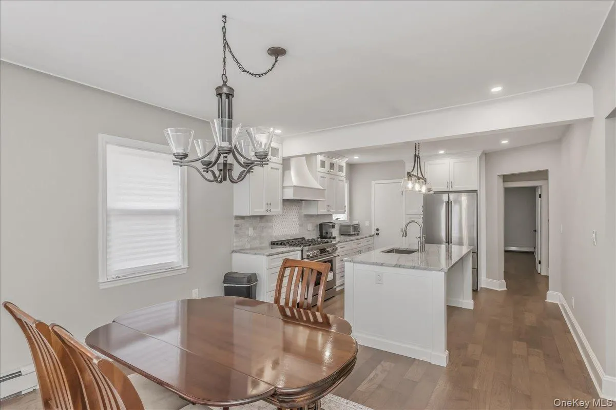 155 Carman Avenue, Hempstead, NY, 4 Bedrooms Bedrooms, 8 Rooms Rooms,2 BathroomsBathrooms,Residential,For Rent,Carman,0,1028340 155 Carman Avenue, Hempstead, NY, 4 Bedrooms Bedrooms, 8 Rooms Rooms,2 BathroomsBathrooms,Residential,For Rent,Carman,0,1028340