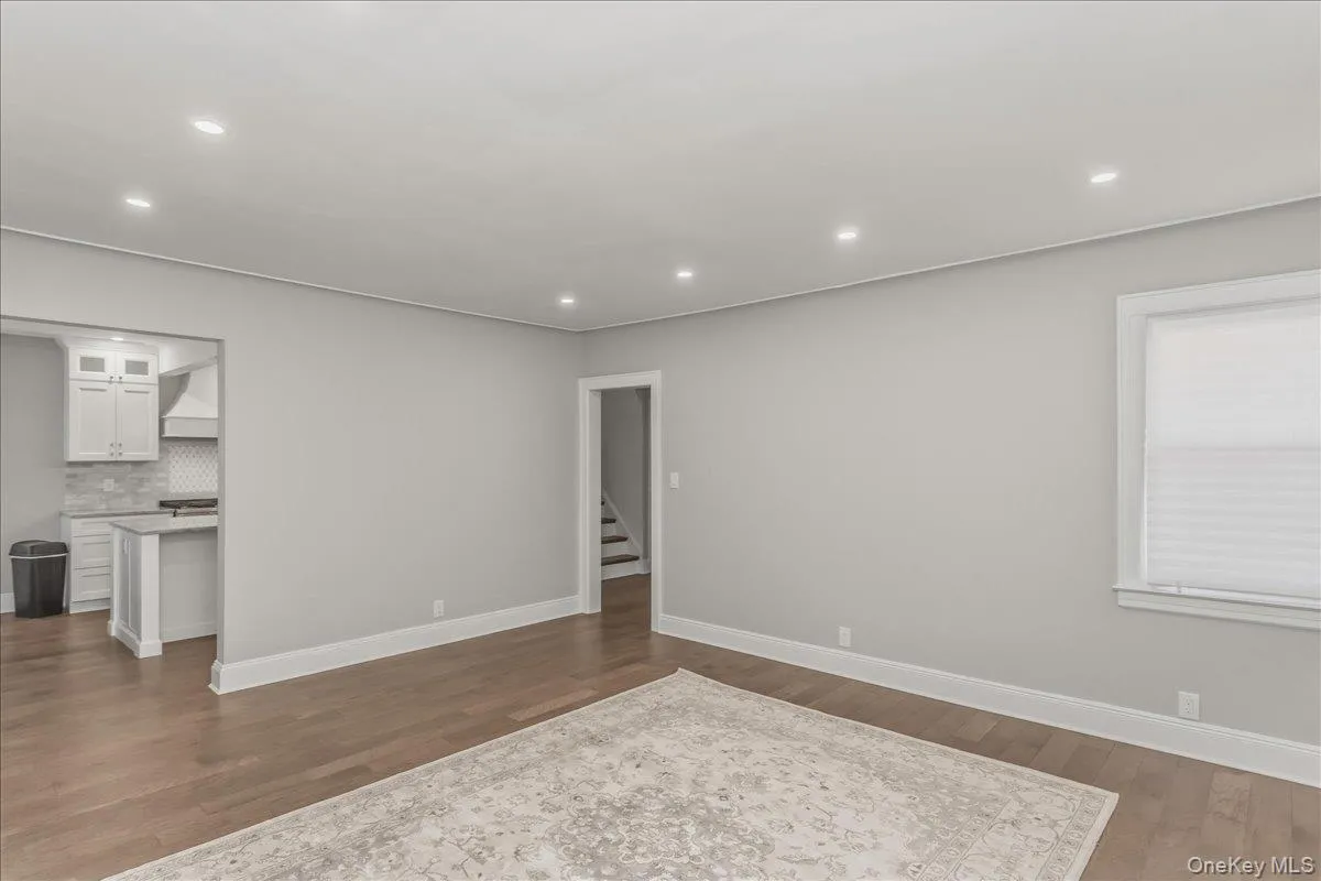 155 Carman Avenue, Hempstead, NY, 4 Bedrooms Bedrooms, 8 Rooms Rooms,2 BathroomsBathrooms,Residential,For Rent,Carman,0,1028340 155 Carman Avenue, Hempstead, NY, 4 Bedrooms Bedrooms, 8 Rooms Rooms,2 BathroomsBathrooms,Residential,For Rent,Carman,0,1028340
