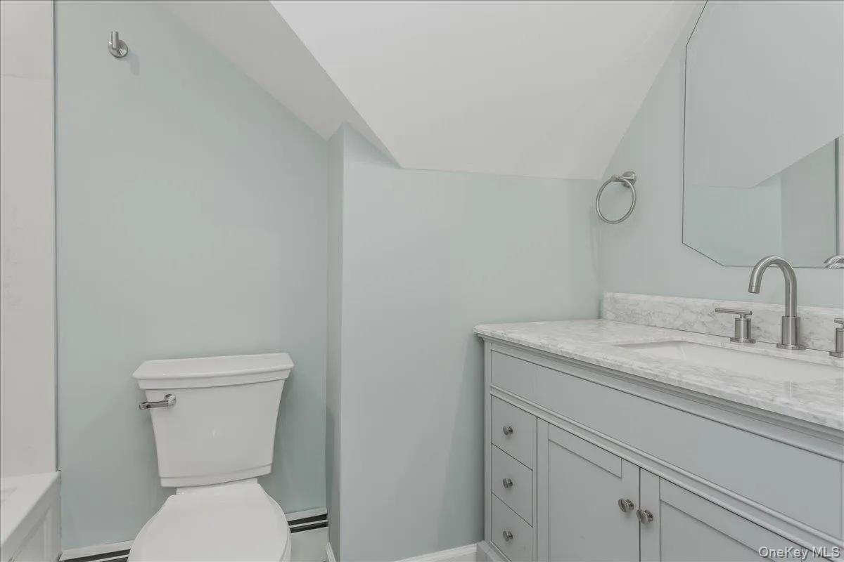 155 Carman Avenue, Hempstead, NY, 4 Bedrooms Bedrooms, 8 Rooms Rooms,2 BathroomsBathrooms,Residential,For Rent,Carman,0,1028340 155 Carman Avenue, Hempstead, NY, 4 Bedrooms Bedrooms, 8 Rooms Rooms,2 BathroomsBathrooms,Residential,For Rent,Carman,0,1028340