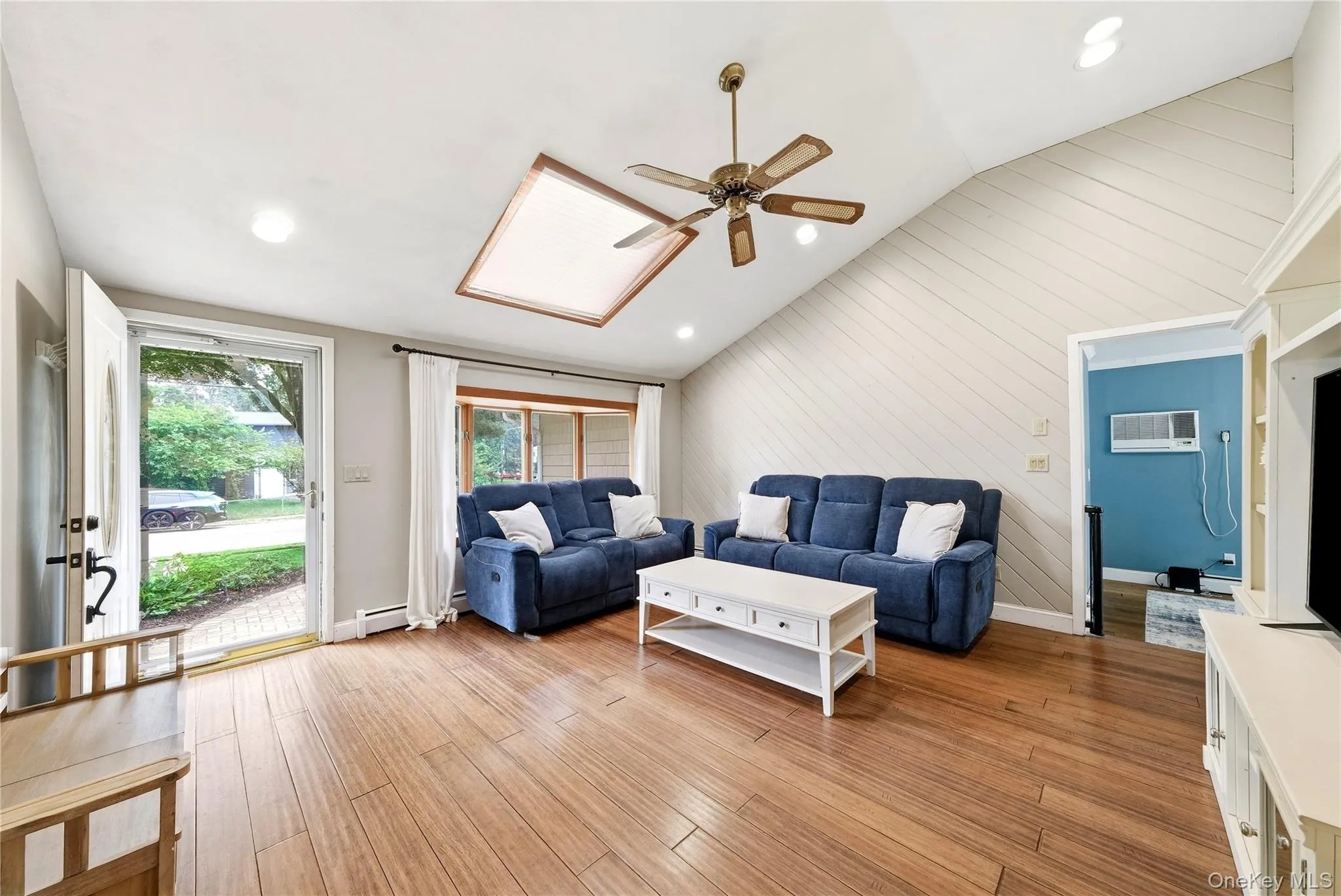 115 Argyle Avenue, Brookhaven, NY, 3 Bedrooms Bedrooms, 7 Rooms Rooms,2 BathroomsBathrooms,Residential,For Rent,Argyle,0,1028343 115 Argyle Avenue, Brookhaven, NY, 3 Bedrooms Bedrooms, 7 Rooms Rooms,2 BathroomsBathrooms,Residential,For Rent,Argyle,0,1028343