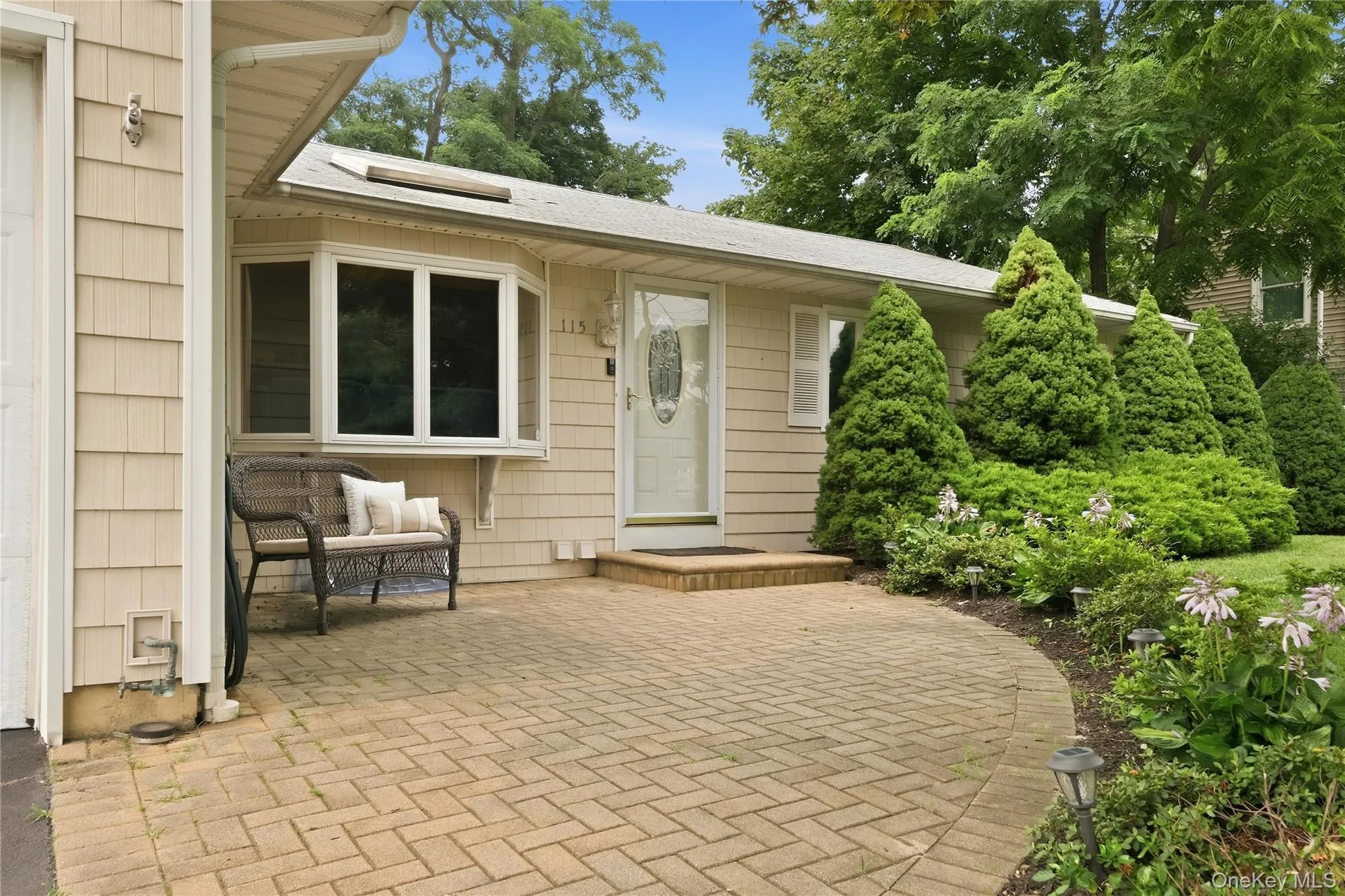 115 Argyle Avenue, Brookhaven, NY, 3 Bedrooms Bedrooms, 7 Rooms Rooms,2 BathroomsBathrooms,Residential,For Rent,Argyle,0,1028343 115 Argyle Avenue, Brookhaven, NY, 3 Bedrooms Bedrooms, 7 Rooms Rooms,2 BathroomsBathrooms,Residential,For Rent,Argyle,0,1028343
