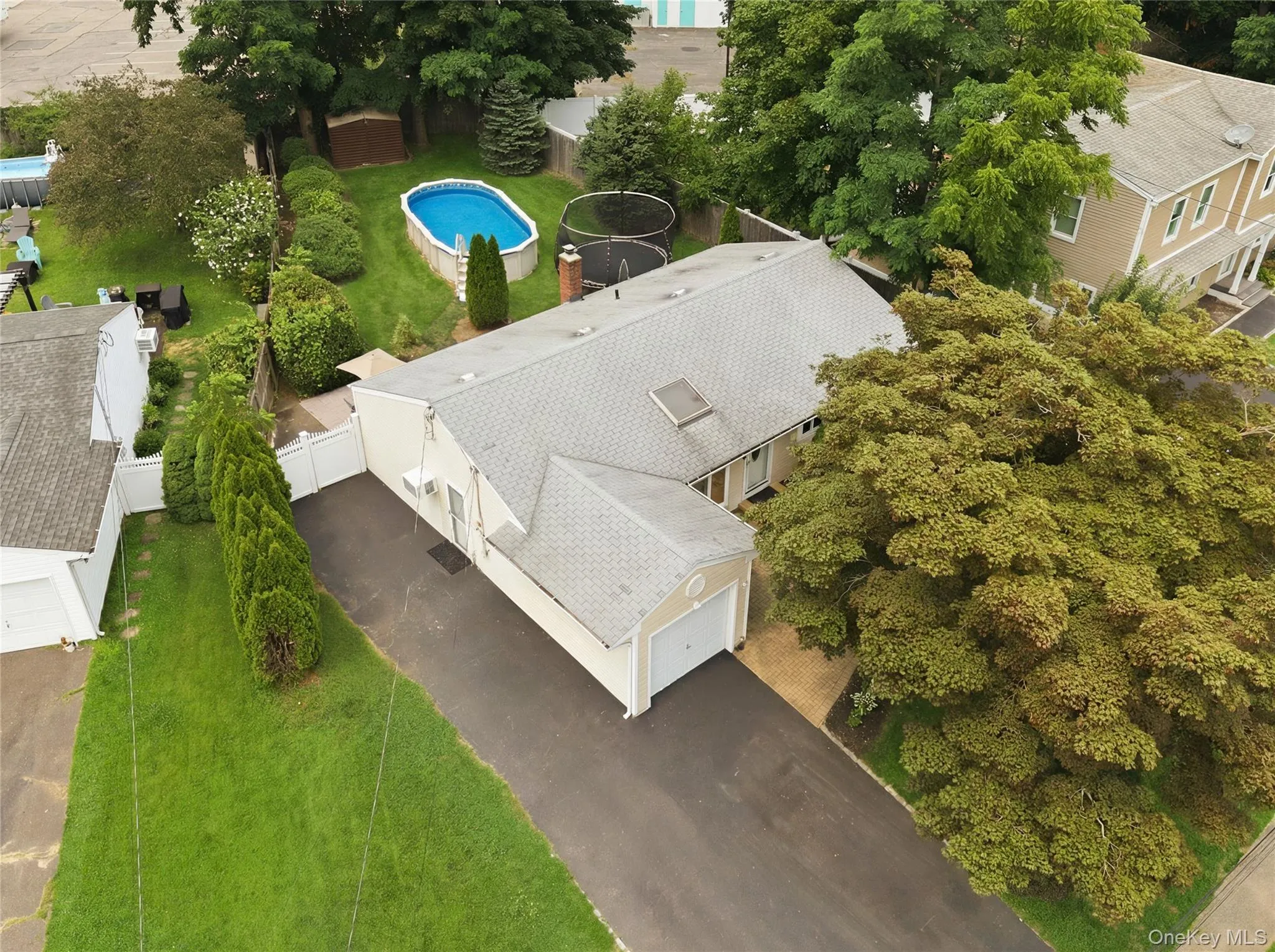 115 Argyle Avenue, Brookhaven, NY, 3 Bedrooms Bedrooms, 7 Rooms Rooms,2 BathroomsBathrooms,Residential,For Rent,Argyle,0,1028343 115 Argyle Avenue, Brookhaven, NY, 3 Bedrooms Bedrooms, 7 Rooms Rooms,2 BathroomsBathrooms,Residential,For Rent,Argyle,0,1028343