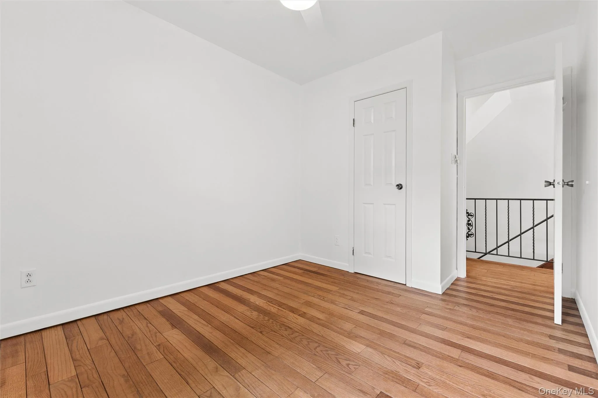 116-45 Union Turnpike, New York, NY, 4 Bedrooms Bedrooms, 8 Rooms Rooms,3 BathroomsBathrooms,Residential Lease,For Rent,Union,0,1028347 116-45 Union Turnpike, New York, NY, 4 Bedrooms Bedrooms, 8 Rooms Rooms,3 BathroomsBathrooms,Residential Lease,For Rent,Union,0,1028347