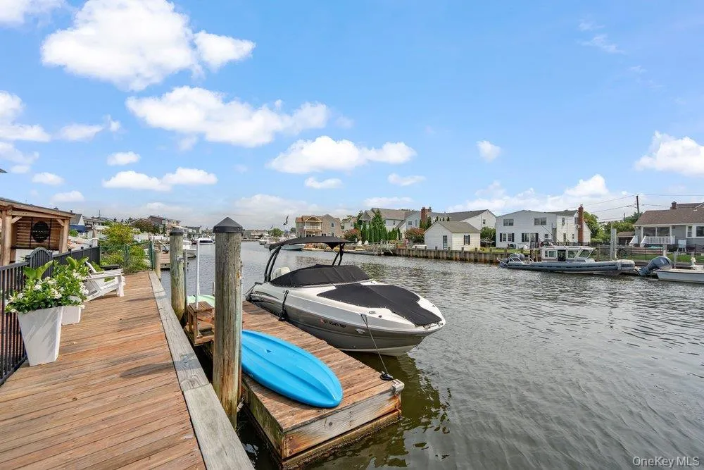 57 Beach Road, Oyster Bay, NY, 3 Bedrooms Bedrooms, 7 Rooms Rooms,3 BathroomsBathrooms,Residential,For Rent,Beach,0,1028348 57 Beach Road, Oyster Bay, NY, 3 Bedrooms Bedrooms, 7 Rooms Rooms,3 BathroomsBathrooms,Residential,For Rent,Beach,0,1028348