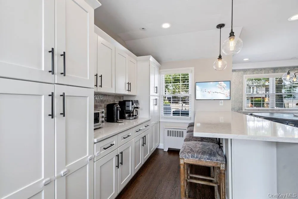 57 Beach Road, Oyster Bay, NY, 3 Bedrooms Bedrooms, 7 Rooms Rooms,3 BathroomsBathrooms,Residential,For Rent,Beach,0,1028348 57 Beach Road, Oyster Bay, NY, 3 Bedrooms Bedrooms, 7 Rooms Rooms,3 BathroomsBathrooms,Residential,For Rent,Beach,0,1028348