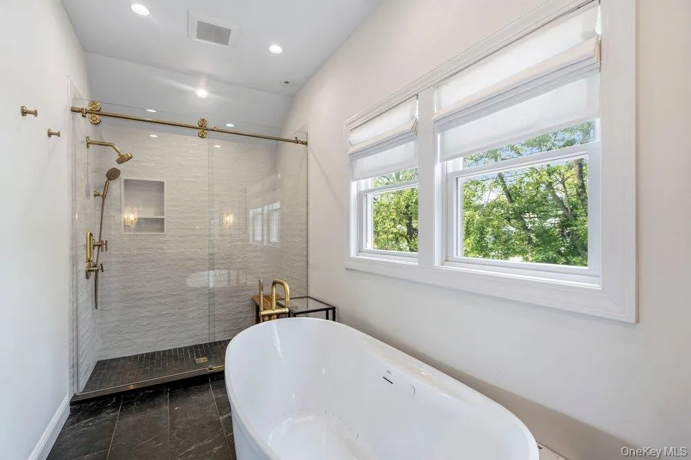 57 Beach Road, Oyster Bay, NY, 3 Bedrooms Bedrooms, 7 Rooms Rooms,3 BathroomsBathrooms,Residential,For Rent,Beach,0,1028348 57 Beach Road, Oyster Bay, NY, 3 Bedrooms Bedrooms, 7 Rooms Rooms,3 BathroomsBathrooms,Residential,For Rent,Beach,0,1028348
