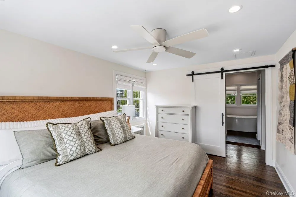 57 Beach Road, Oyster Bay, NY, 3 Bedrooms Bedrooms, 7 Rooms Rooms,3 BathroomsBathrooms,Residential,For Rent,Beach,0,1028348 57 Beach Road, Oyster Bay, NY, 3 Bedrooms Bedrooms, 7 Rooms Rooms,3 BathroomsBathrooms,Residential,For Rent,Beach,0,1028348
