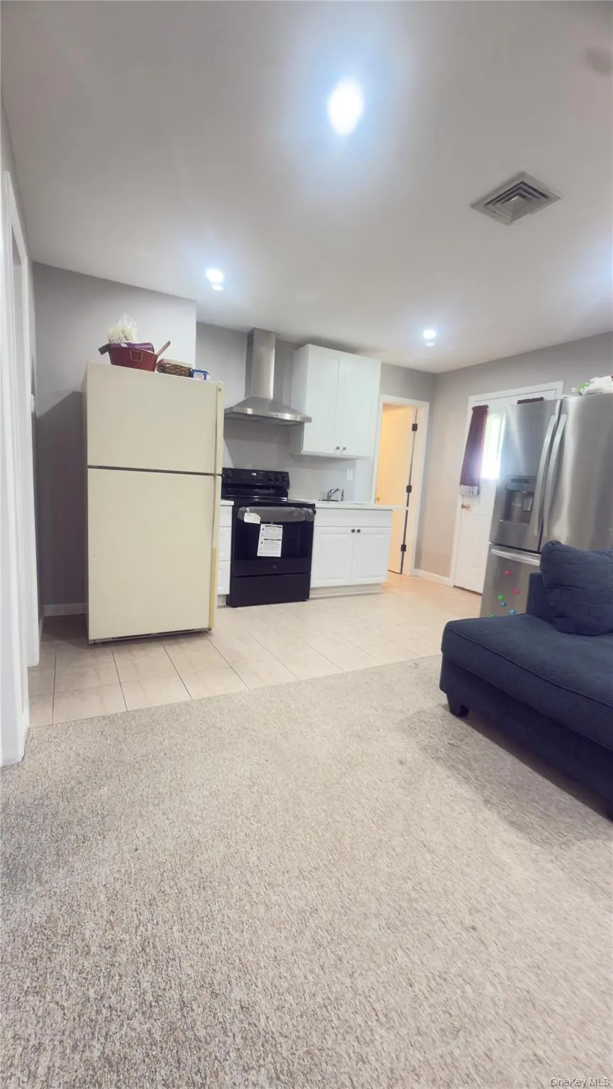 9 Florus Crom Court, Stony Point, NY, 1 Bedroom Bedrooms, 3 Rooms Rooms,1 BathroomBathrooms,Residential Lease,For Rent,Florus Crom,0,1028355 9 Florus Crom Court, Stony Point, NY, 1 Bedroom Bedrooms, 3 Rooms Rooms,1 BathroomBathrooms,Residential Lease,For Rent,Florus Crom,0,1028355