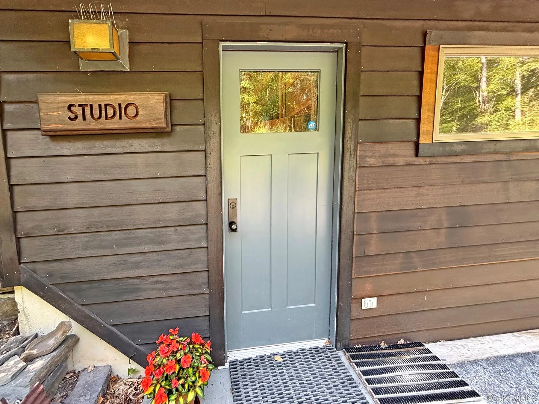 262 Macdaniel Road, Woodstock, NY, 2 Bedrooms Bedrooms, 8 Rooms Rooms,2 BathroomsBathrooms,Residential,For Rent,Macdaniel,0,1028356 262 Macdaniel Road, Woodstock, NY, 2 Bedrooms Bedrooms, 8 Rooms Rooms,2 BathroomsBathrooms,Residential,For Rent,Macdaniel,0,1028356