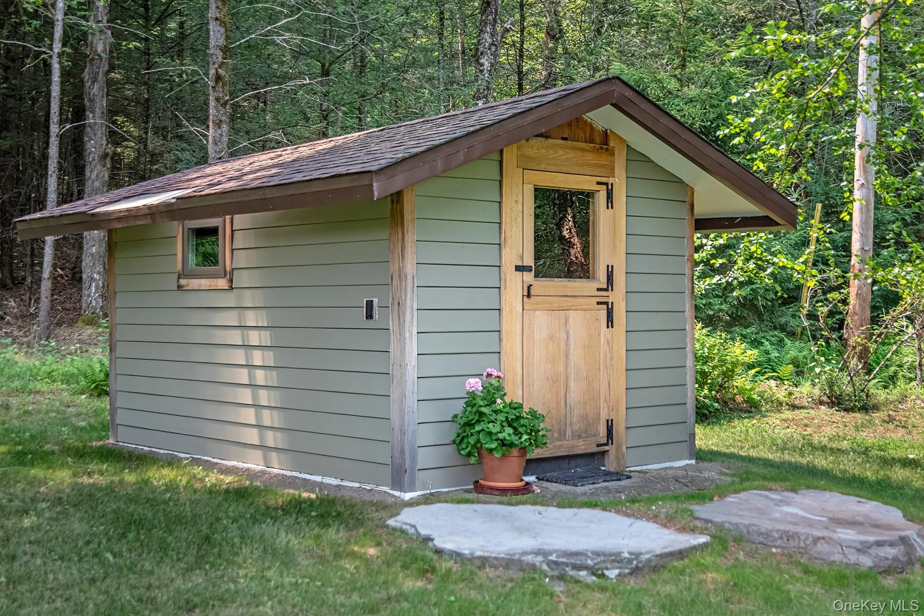 262 Macdaniel Road, Woodstock, NY, 2 Bedrooms Bedrooms, 8 Rooms Rooms,2 BathroomsBathrooms,Residential,For Rent,Macdaniel,0,1028356 262 Macdaniel Road, Woodstock, NY, 2 Bedrooms Bedrooms, 8 Rooms Rooms,2 BathroomsBathrooms,Residential,For Rent,Macdaniel,0,1028356