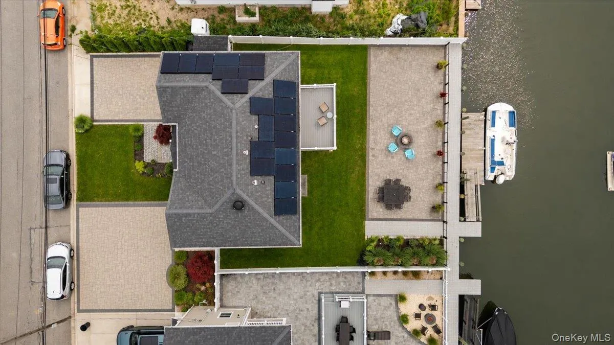 2548 Ocean Avenue, Oyster Bay, NY, 4 Bedrooms Bedrooms, 9 Rooms Rooms,2 BathroomsBathrooms,Residential,For Rent,Ocean,0,1028357 2548 Ocean Avenue, Oyster Bay, NY, 4 Bedrooms Bedrooms, 9 Rooms Rooms,2 BathroomsBathrooms,Residential,For Rent,Ocean,0,1028357