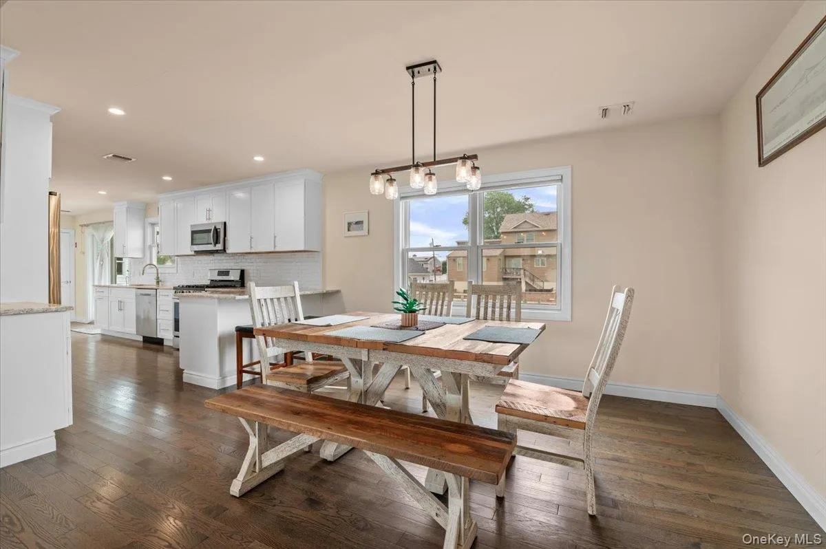 2548 Ocean Avenue, Oyster Bay, NY, 4 Bedrooms Bedrooms, 9 Rooms Rooms,2 BathroomsBathrooms,Residential,For Rent,Ocean,0,1028357 2548 Ocean Avenue, Oyster Bay, NY, 4 Bedrooms Bedrooms, 9 Rooms Rooms,2 BathroomsBathrooms,Residential,For Rent,Ocean,0,1028357