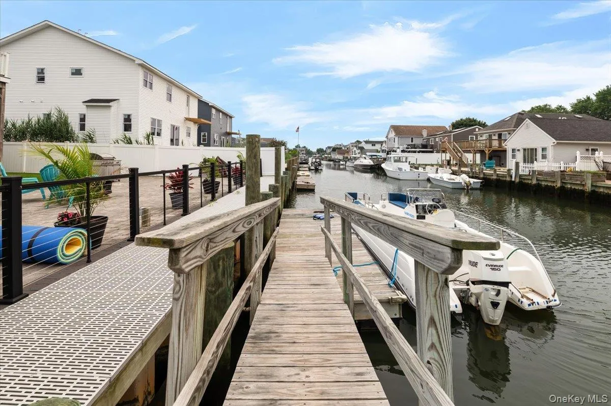 2548 Ocean Avenue, Oyster Bay, NY, 4 Bedrooms Bedrooms, 9 Rooms Rooms,2 BathroomsBathrooms,Residential,For Rent,Ocean,0,1028357 2548 Ocean Avenue, Oyster Bay, NY, 4 Bedrooms Bedrooms, 9 Rooms Rooms,2 BathroomsBathrooms,Residential,For Rent,Ocean,0,1028357