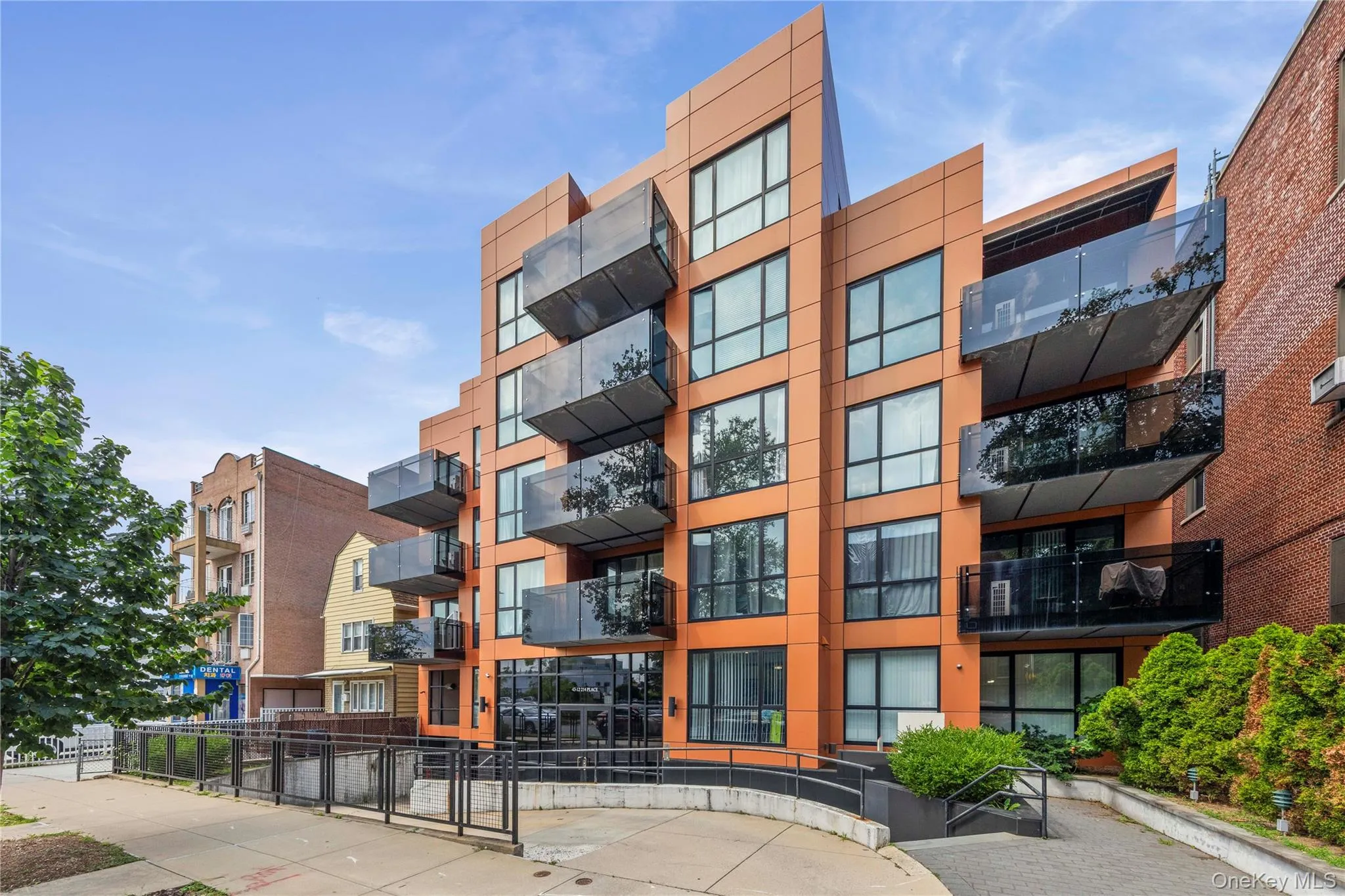 43-12 214th Place, New York, NY, 2 Bedrooms Bedrooms, 5 Rooms Rooms,2 BathroomsBathrooms,Residential,For Rent,214th,0,1028358 43-12 214th Place, New York, NY, 2 Bedrooms Bedrooms, 5 Rooms Rooms,2 BathroomsBathrooms,Residential,For Rent,214th,0,1028358