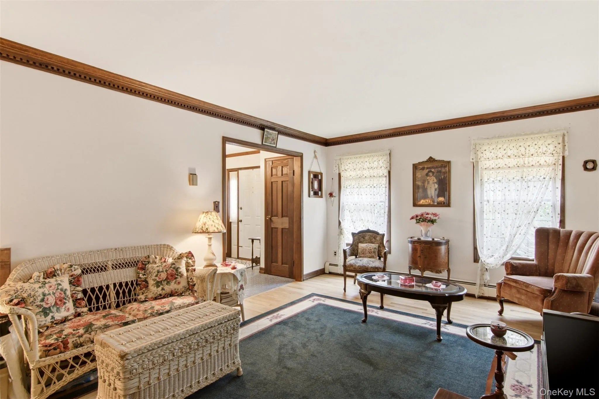 1 Gaul Road, Brookhaven, NY, 4 Bedrooms Bedrooms, 8 Rooms Rooms,2 BathroomsBathrooms,Residential,For Rent,Gaul,0,1028361 1 Gaul Road, Brookhaven, NY, 4 Bedrooms Bedrooms, 8 Rooms Rooms,2 BathroomsBathrooms,Residential,For Rent,Gaul,0,1028361