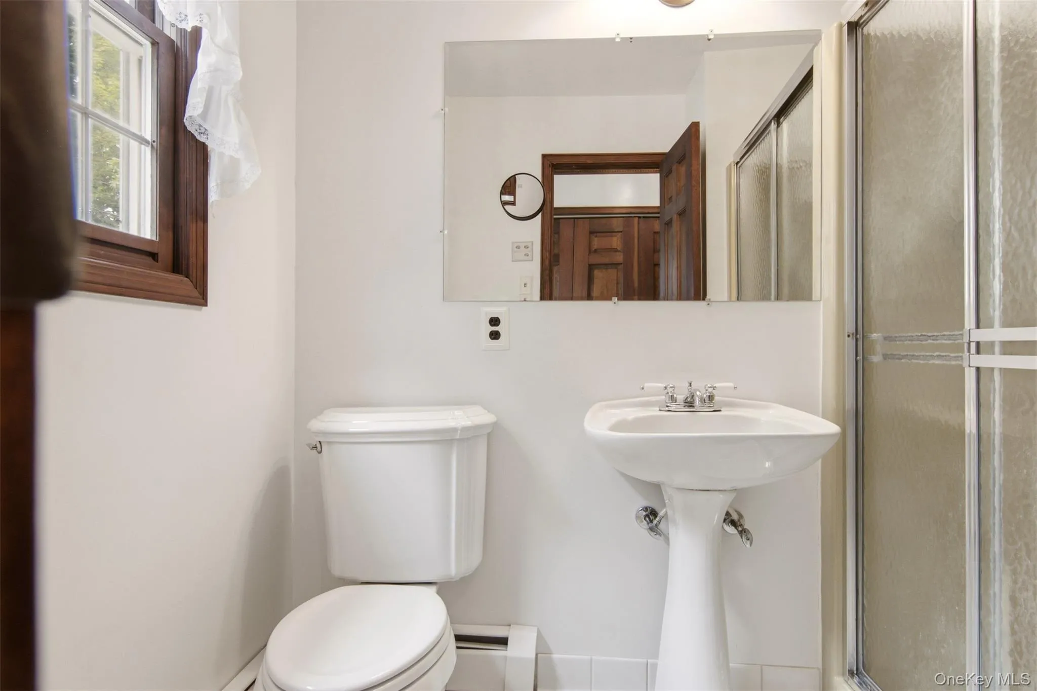1 Gaul Road, Brookhaven, NY, 4 Bedrooms Bedrooms, 8 Rooms Rooms,2 BathroomsBathrooms,Residential,For Rent,Gaul,0,1028361 1 Gaul Road, Brookhaven, NY, 4 Bedrooms Bedrooms, 8 Rooms Rooms,2 BathroomsBathrooms,Residential,For Rent,Gaul,0,1028361