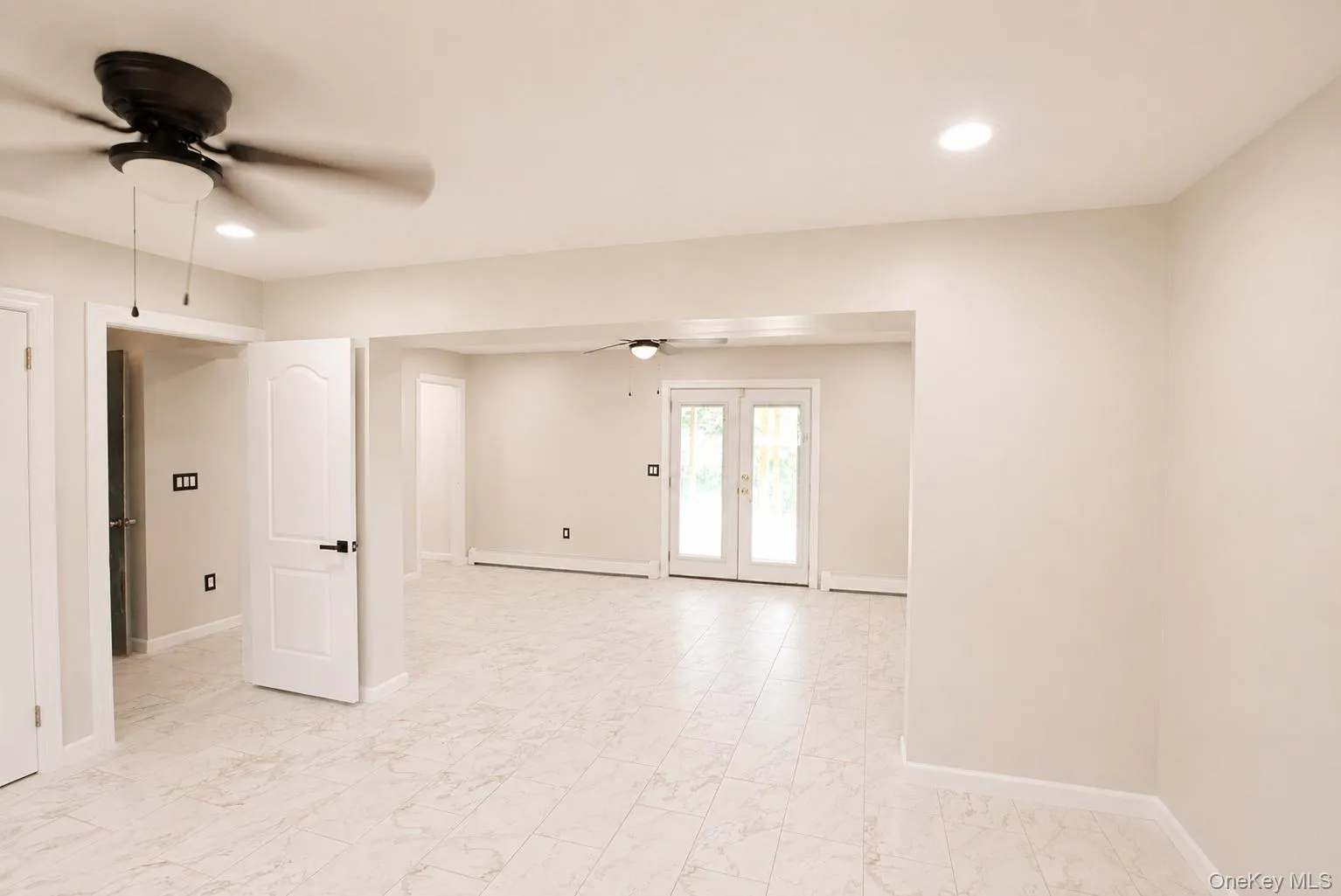 24 Beth Drive, Middletown, NY, 3 Bedrooms Bedrooms, 5 Rooms Rooms,2 BathroomsBathrooms,Residential,For Rent,Beth,0,1028362 24 Beth Drive, Middletown, NY, 3 Bedrooms Bedrooms, 5 Rooms Rooms,2 BathroomsBathrooms,Residential,For Rent,Beth,0,1028362