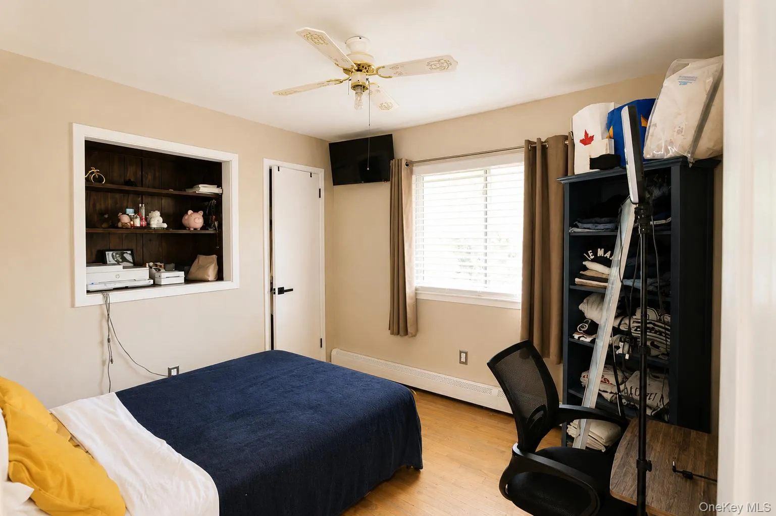 24 Beth Drive, Middletown, NY, 3 Bedrooms Bedrooms, 5 Rooms Rooms,2 BathroomsBathrooms,Residential,For Rent,Beth,0,1028362 24 Beth Drive, Middletown, NY, 3 Bedrooms Bedrooms, 5 Rooms Rooms,2 BathroomsBathrooms,Residential,For Rent,Beth,0,1028362