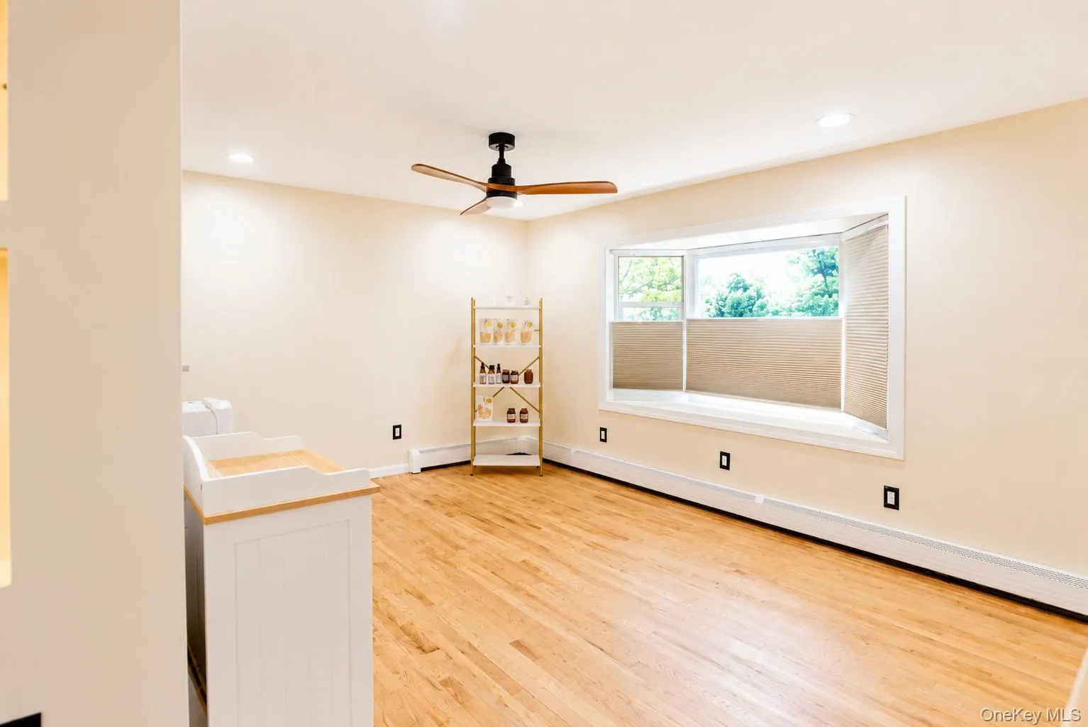 24 Beth Drive, Middletown, NY, 3 Bedrooms Bedrooms, 5 Rooms Rooms,2 BathroomsBathrooms,Residential,For Rent,Beth,0,1028362 24 Beth Drive, Middletown, NY, 3 Bedrooms Bedrooms, 5 Rooms Rooms,2 BathroomsBathrooms,Residential,For Rent,Beth,0,1028362