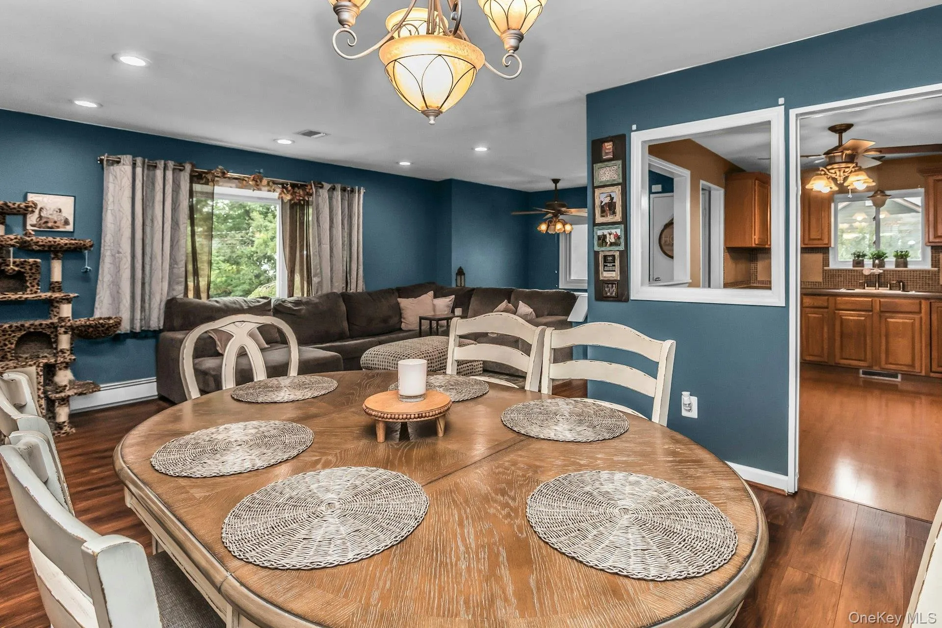 102 Willett Avenue, Islip, NY, 4 Bedrooms Bedrooms, 9 Rooms Rooms,2 BathroomsBathrooms,Residential,For Rent,Willett,0,1028363 102 Willett Avenue, Islip, NY, 4 Bedrooms Bedrooms, 9 Rooms Rooms,2 BathroomsBathrooms,Residential,For Rent,Willett,0,1028363
