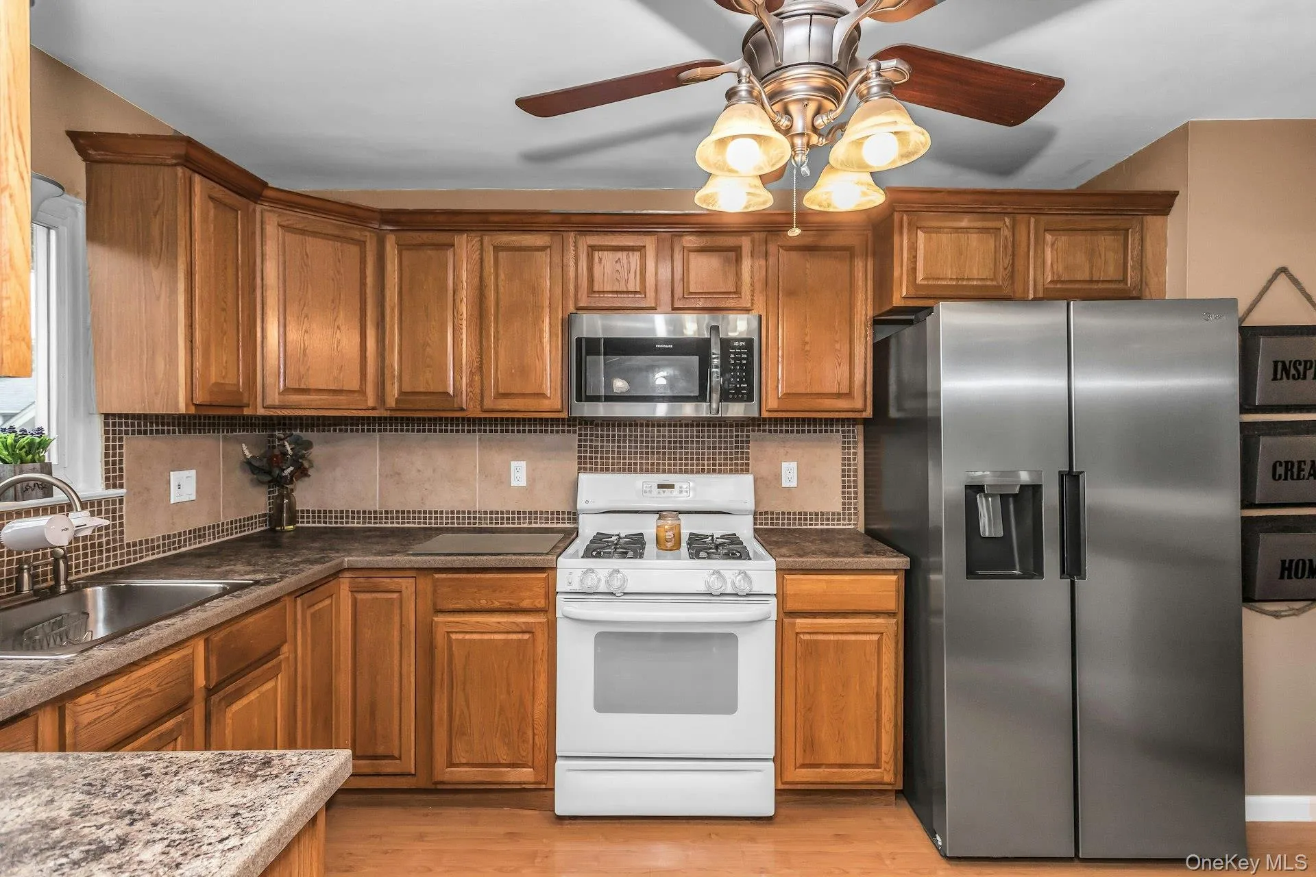 102 Willett Avenue, Islip, NY, 4 Bedrooms Bedrooms, 9 Rooms Rooms,2 BathroomsBathrooms,Residential,For Rent,Willett,0,1028363 102 Willett Avenue, Islip, NY, 4 Bedrooms Bedrooms, 9 Rooms Rooms,2 BathroomsBathrooms,Residential,For Rent,Willett,0,1028363