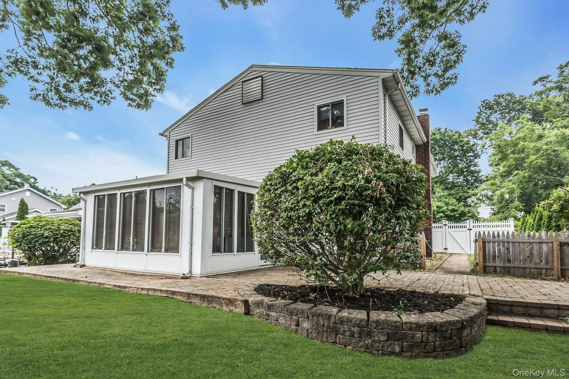 102 Willett Avenue, Islip, NY, 4 Bedrooms Bedrooms, 9 Rooms Rooms,2 BathroomsBathrooms,Residential,For Rent,Willett,0,1028363 102 Willett Avenue, Islip, NY, 4 Bedrooms Bedrooms, 9 Rooms Rooms,2 BathroomsBathrooms,Residential,For Rent,Willett,0,1028363