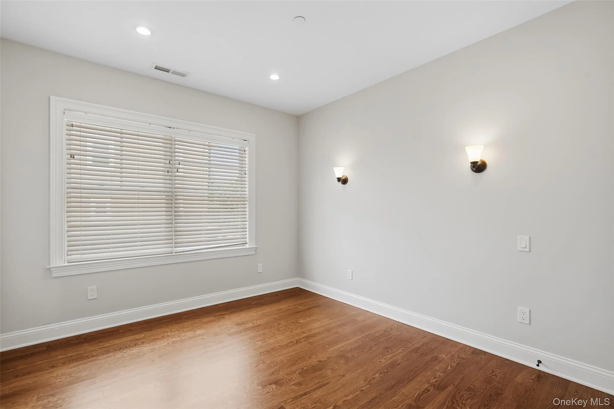 124-B Maple Avenue, Rye City, NY, 3 Bedrooms Bedrooms, 9 Rooms Rooms,2 BathroomsBathrooms,Residential Lease,For Rent,Maple,0,1028366 124-B Maple Avenue, Rye City, NY, 3 Bedrooms Bedrooms, 9 Rooms Rooms,2 BathroomsBathrooms,Residential Lease,For Rent,Maple,0,1028366