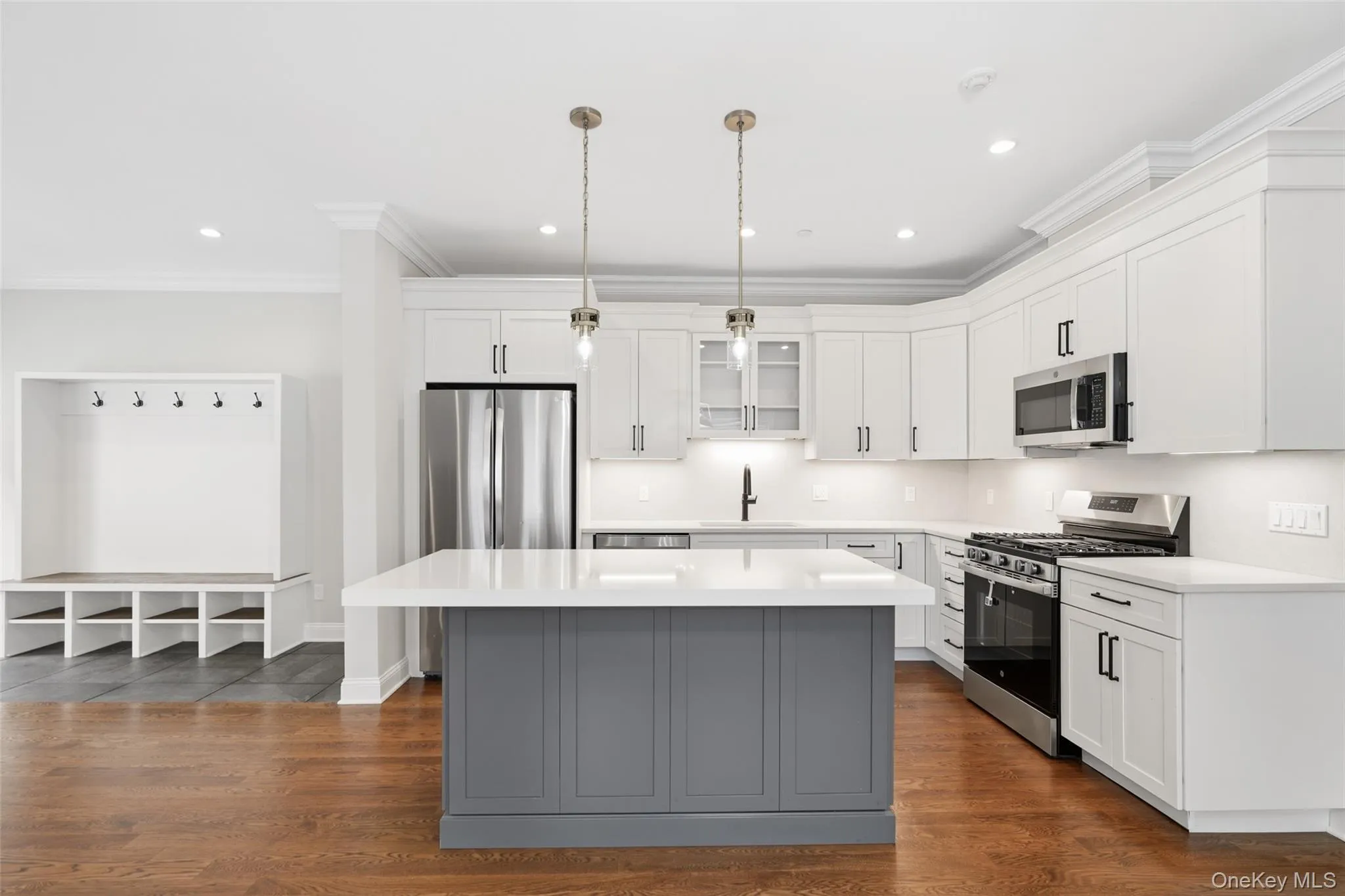 124-B Maple Avenue, Rye City, NY, 3 Bedrooms Bedrooms, 9 Rooms Rooms,2 BathroomsBathrooms,Residential Lease,For Rent,Maple,0,1028366 124-B Maple Avenue, Rye City, NY, 3 Bedrooms Bedrooms, 9 Rooms Rooms,2 BathroomsBathrooms,Residential Lease,For Rent,Maple,0,1028366