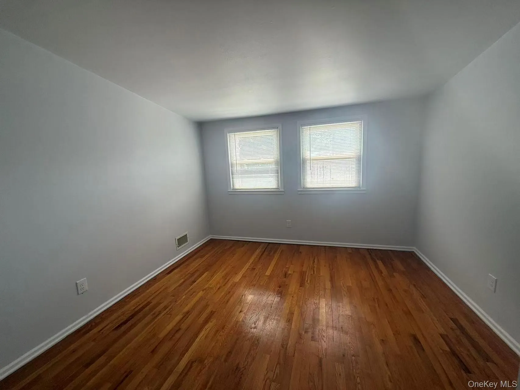56 Convent Road, Oyster Bay, NY, 4 Bedrooms Bedrooms, 9 Rooms Rooms,2 BathroomsBathrooms,Residential Lease,For Rent,Convent,0,1028368 56 Convent Road, Oyster Bay, NY, 4 Bedrooms Bedrooms, 9 Rooms Rooms,2 BathroomsBathrooms,Residential Lease,For Rent,Convent,0,1028368