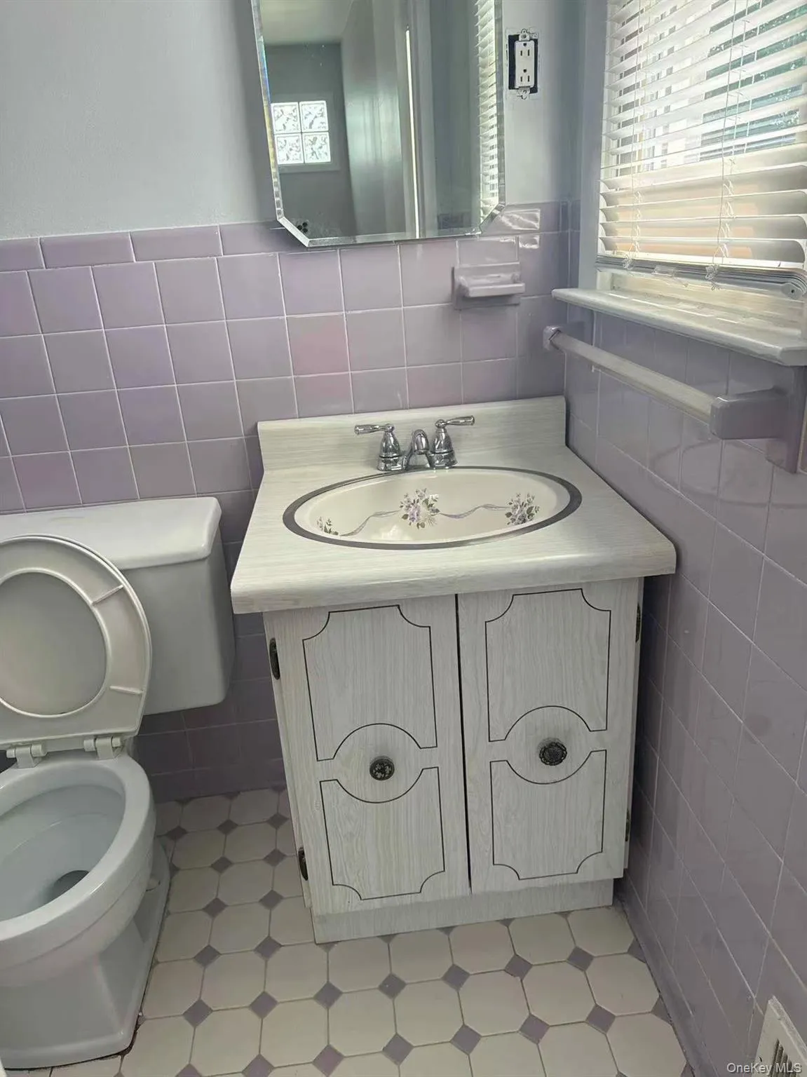 56 Convent Road, Oyster Bay, NY, 4 Bedrooms Bedrooms, 9 Rooms Rooms,2 BathroomsBathrooms,Residential Lease,For Rent,Convent,0,1028368 56 Convent Road, Oyster Bay, NY, 4 Bedrooms Bedrooms, 9 Rooms Rooms,2 BathroomsBathrooms,Residential Lease,For Rent,Convent,0,1028368