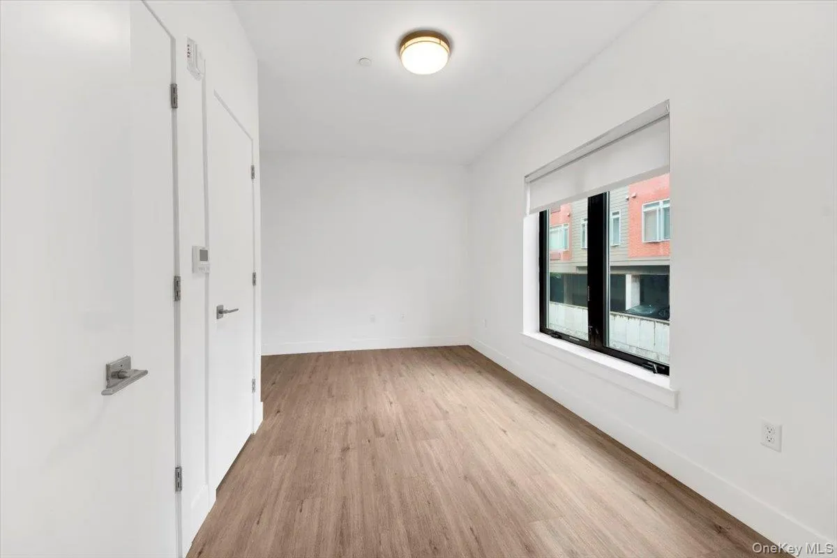 525 NORTH MACQUESTEN PARKWAY, Mount Vernon, NY, 1 Bedroom Bedrooms, 3 Rooms Rooms,1 BathroomBathrooms,Residential Lease,For Rent,NORTH MACQUESTEN PARKWAY,0,1028369 525 NORTH MACQUESTEN PARKWAY, Mount Vernon, NY, 1 Bedroom Bedrooms, 3 Rooms Rooms,1 BathroomBathrooms,Residential Lease,For Rent,NORTH MACQUESTEN PARKWAY,0,1028369