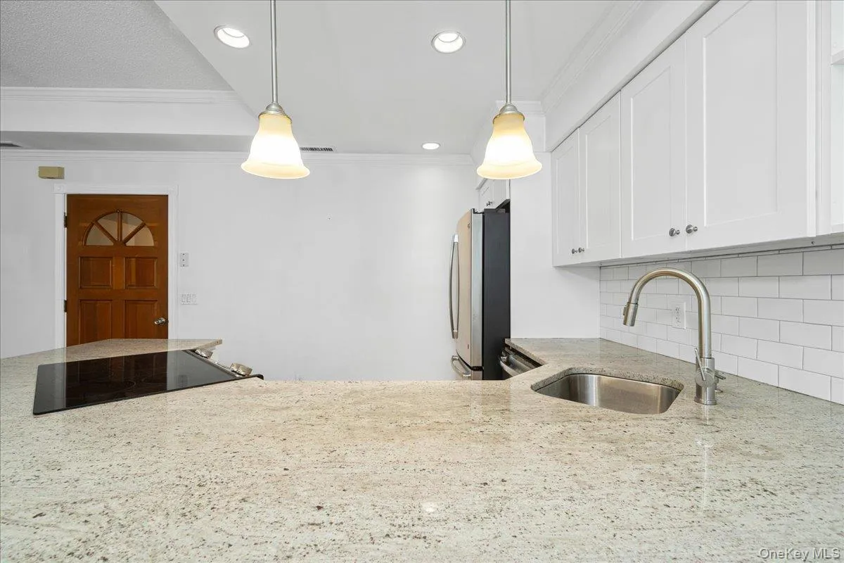 10 Westbrook Road, Newburgh (town), NY, 2 Bedrooms Bedrooms, 7 Rooms Rooms,2 BathroomsBathrooms,Residential,For Rent,Westbrook,0,1028374 10 Westbrook Road, Newburgh (town), NY, 2 Bedrooms Bedrooms, 7 Rooms Rooms,2 BathroomsBathrooms,Residential,For Rent,Westbrook,0,1028374