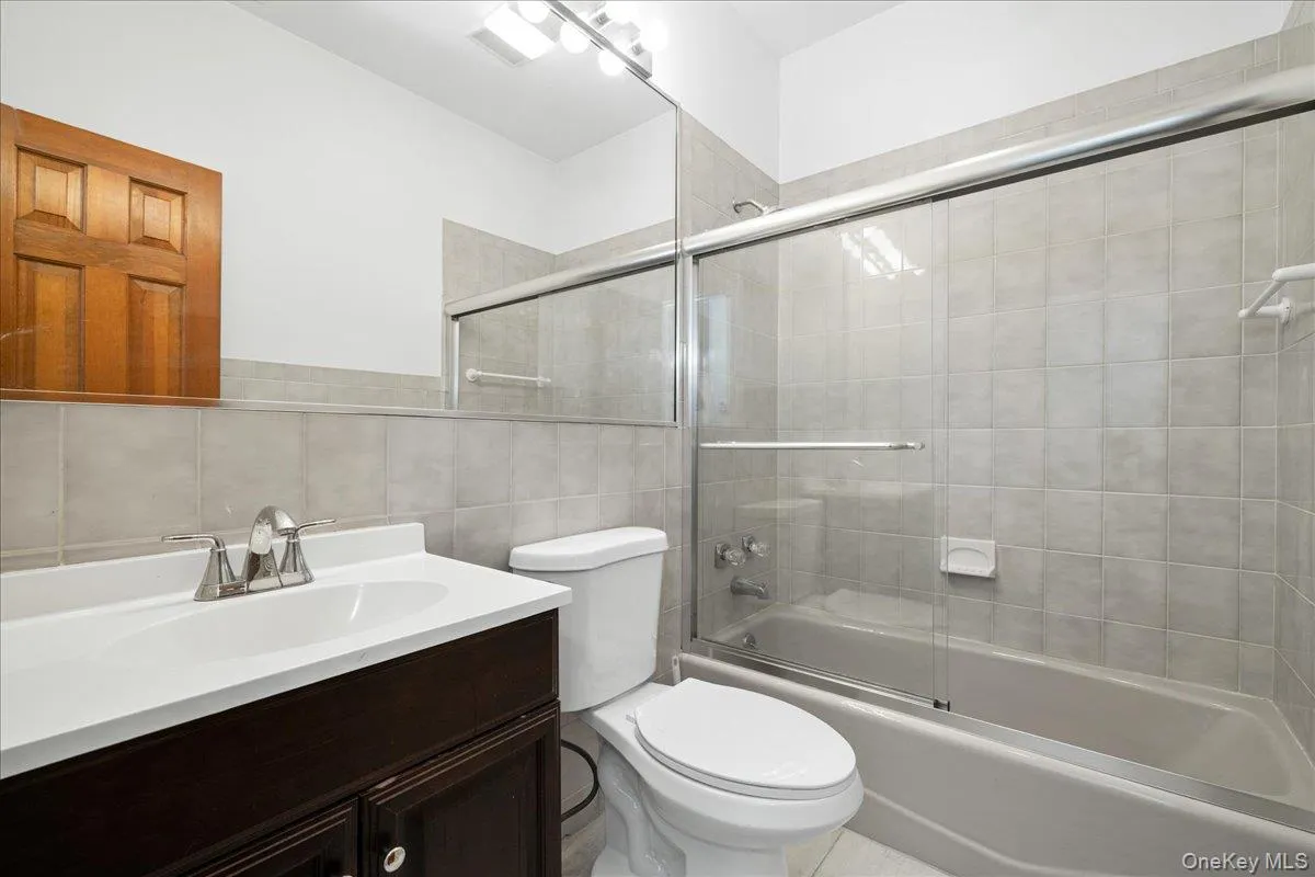 10 Westbrook Road, Newburgh (town), NY, 2 Bedrooms Bedrooms, 7 Rooms Rooms,2 BathroomsBathrooms,Residential,For Rent,Westbrook,0,1028374 10 Westbrook Road, Newburgh (town), NY, 2 Bedrooms Bedrooms, 7 Rooms Rooms,2 BathroomsBathrooms,Residential,For Rent,Westbrook,0,1028374