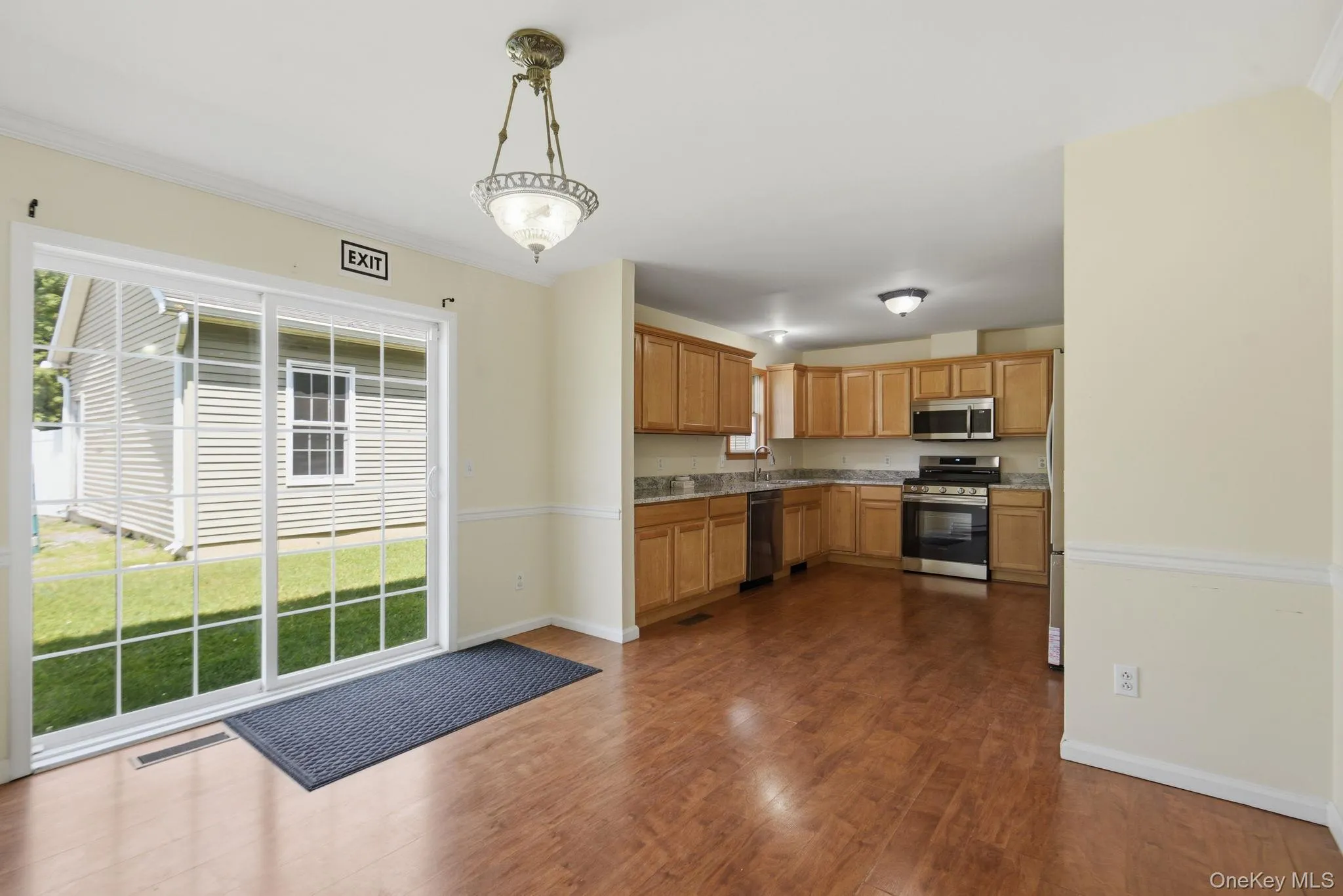 37 Cedar Street, Beacon, NY, 5 Bedrooms Bedrooms, 10 Rooms Rooms,2 BathroomsBathrooms,Residential,For Rent,Cedar,0,1028375 37 Cedar Street, Beacon, NY, 5 Bedrooms Bedrooms, 10 Rooms Rooms,2 BathroomsBathrooms,Residential,For Rent,Cedar,0,1028375
