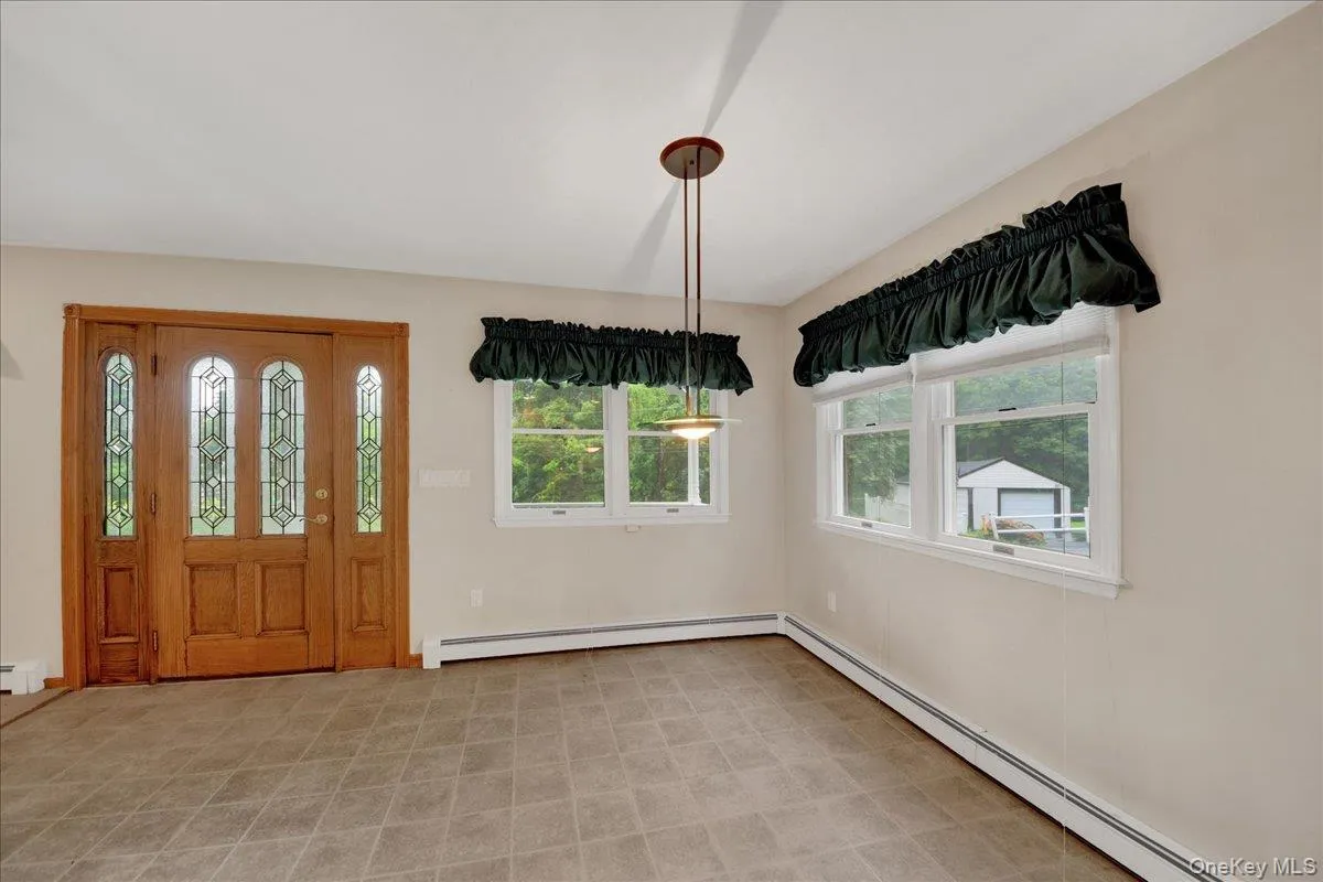 41 Miller Hill Road, East Fishkill, NY, 3 Bedrooms Bedrooms, 7 Rooms Rooms,2 BathroomsBathrooms,Residential,For Rent,Miller Hill,0,1028378 41 Miller Hill Road, East Fishkill, NY, 3 Bedrooms Bedrooms, 7 Rooms Rooms,2 BathroomsBathrooms,Residential,For Rent,Miller Hill,0,1028378