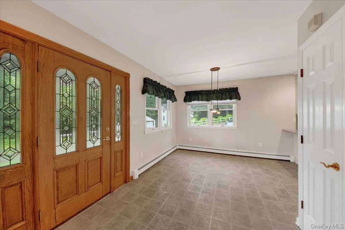 41 Miller Hill Road, East Fishkill, NY, 3 Bedrooms Bedrooms, 7 Rooms Rooms,2 BathroomsBathrooms,Residential,For Rent,Miller Hill,0,1028378 41 Miller Hill Road, East Fishkill, NY, 3 Bedrooms Bedrooms, 7 Rooms Rooms,2 BathroomsBathrooms,Residential,For Rent,Miller Hill,0,1028378