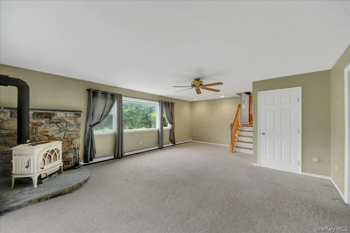 41 Miller Hill Road, East Fishkill, NY, 3 Bedrooms Bedrooms, 7 Rooms Rooms,2 BathroomsBathrooms,Residential,For Rent,Miller Hill,0,1028378 41 Miller Hill Road, East Fishkill, NY, 3 Bedrooms Bedrooms, 7 Rooms Rooms,2 BathroomsBathrooms,Residential,For Rent,Miller Hill,0,1028378