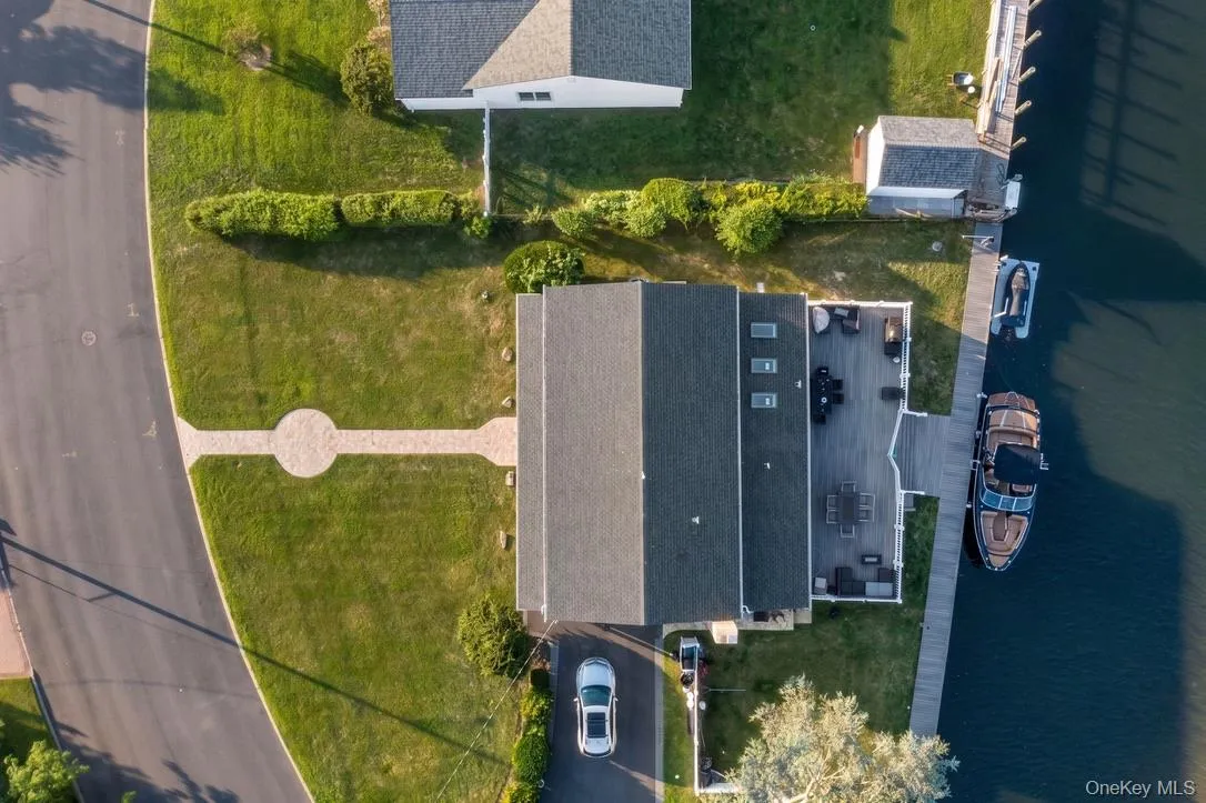 336 Grand Central Avenue, Babylon, NY, 4 Bedrooms Bedrooms, 11 Rooms Rooms,2 BathroomsBathrooms,Residential,For Rent,Grand Central,0,1028381 336 Grand Central Avenue, Babylon, NY, 4 Bedrooms Bedrooms, 11 Rooms Rooms,2 BathroomsBathrooms,Residential,For Rent,Grand Central,0,1028381