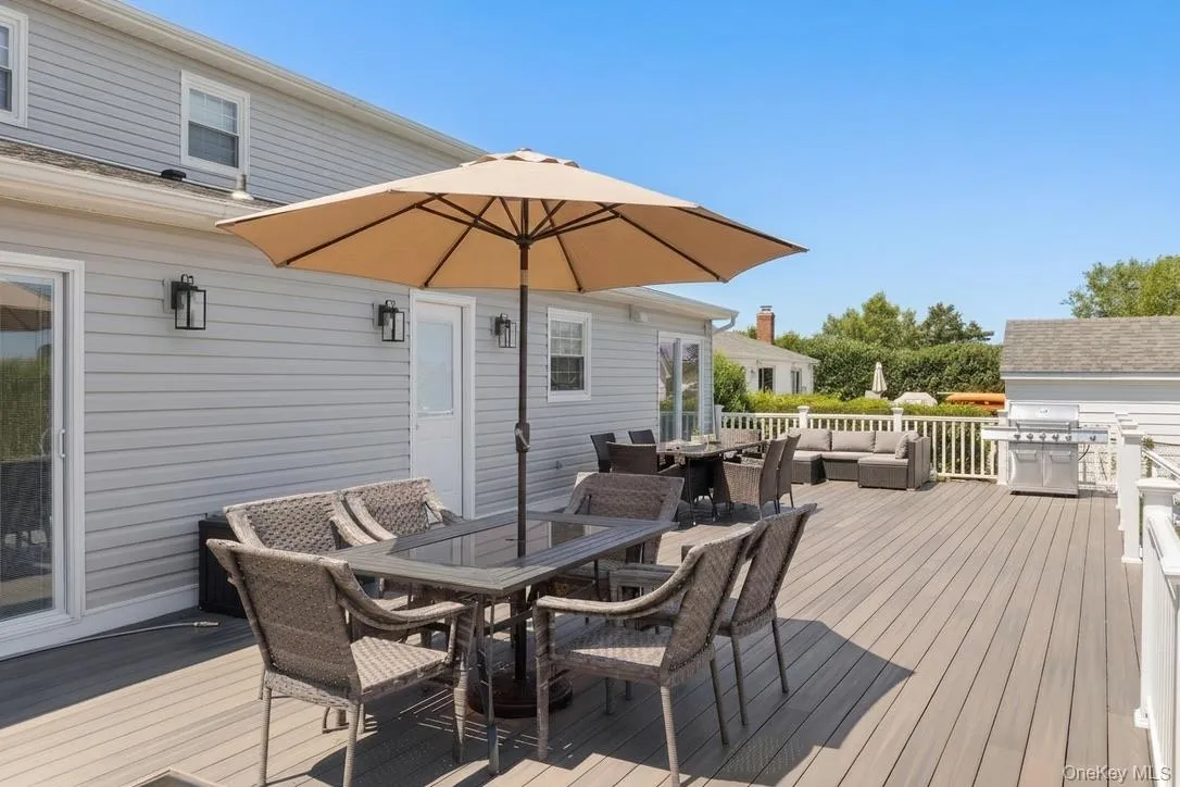 336 Grand Central Avenue, Babylon, NY, 4 Bedrooms Bedrooms, 11 Rooms Rooms,2 BathroomsBathrooms,Residential,For Rent,Grand Central,0,1028381 336 Grand Central Avenue, Babylon, NY, 4 Bedrooms Bedrooms, 11 Rooms Rooms,2 BathroomsBathrooms,Residential,For Rent,Grand Central,0,1028381